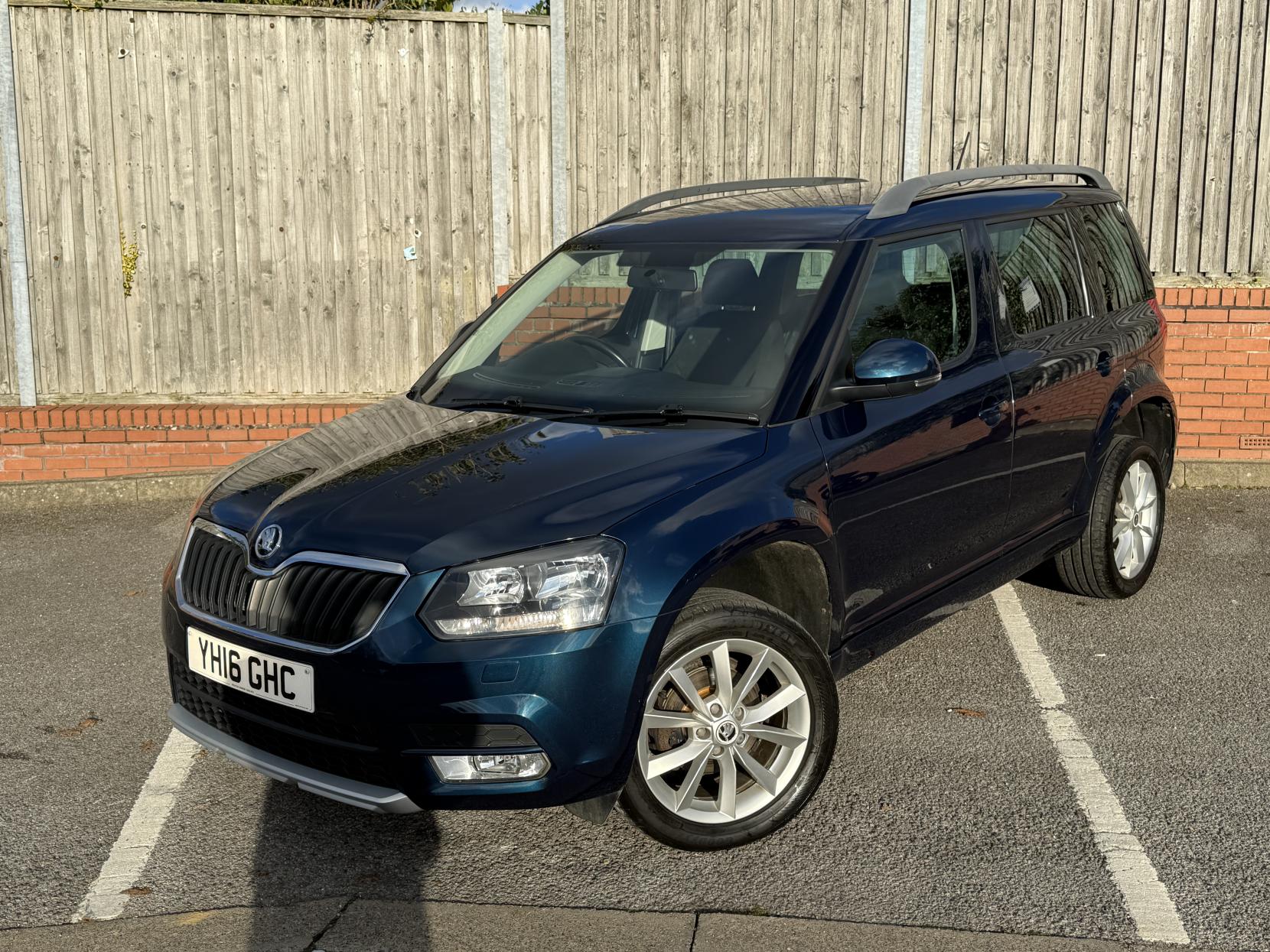 Skoda Yeti 1.2 TSI SE SUV 5dr Petrol DSG Euro 6 (s/s) (110 ps)