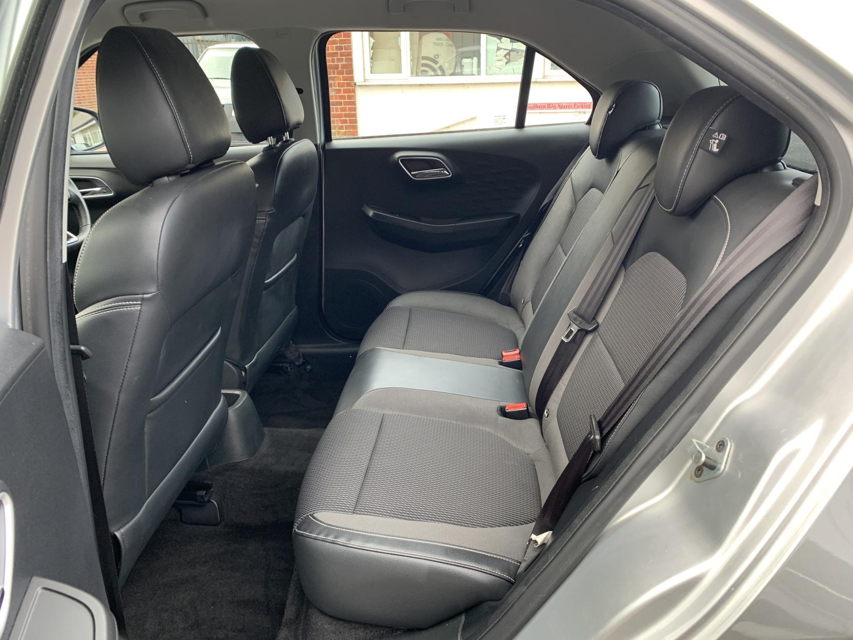 MG MG3 1.5 VTi-TECH Exclusive Hatchback 5dr Petrol Manual Euro 6 (s/s) (106 ps)