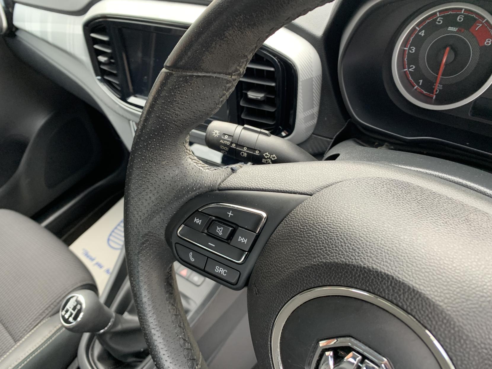 MG MG3 1.5 VTi-TECH Exclusive Hatchback 5dr Petrol Manual Euro 6 (s/s) (106 ps)