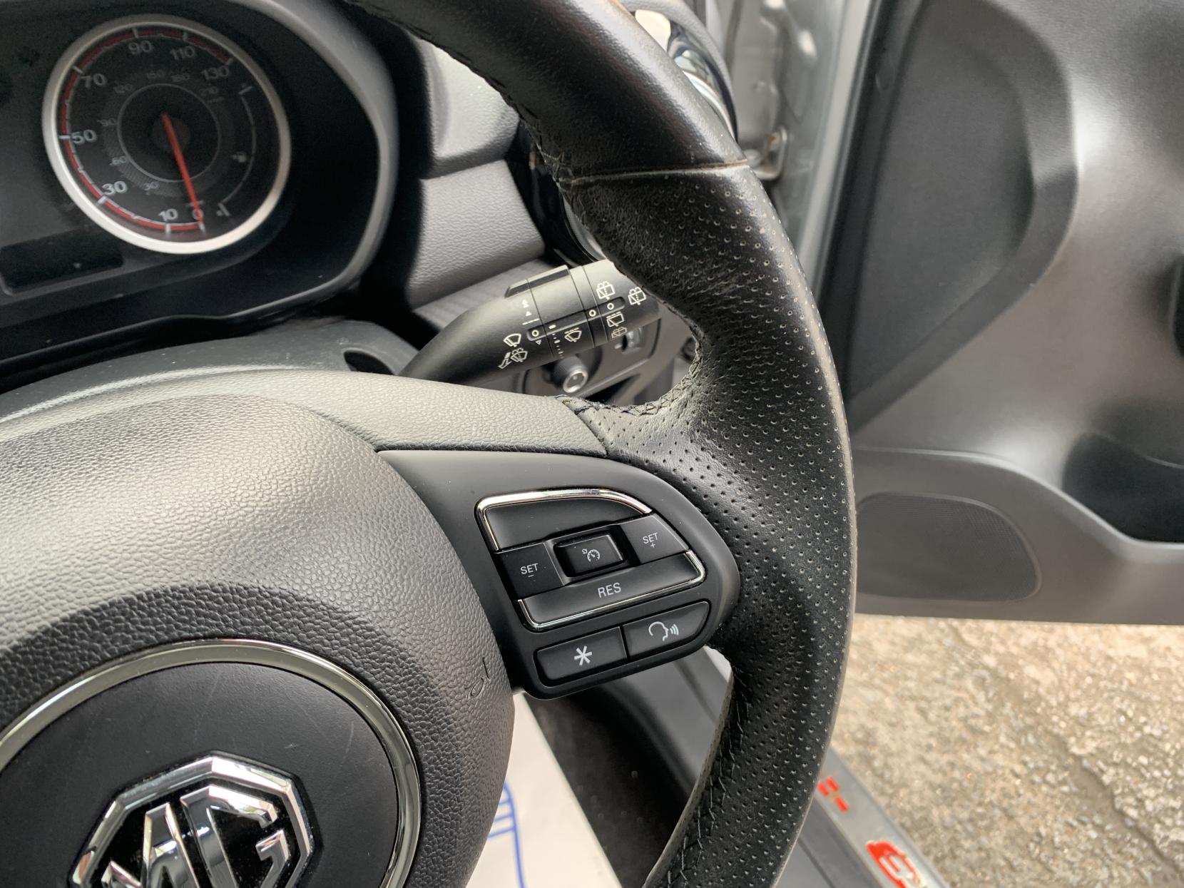 MG MG3 1.5 VTi-TECH Exclusive Hatchback 5dr Petrol Manual Euro 6 (s/s) (106 ps)