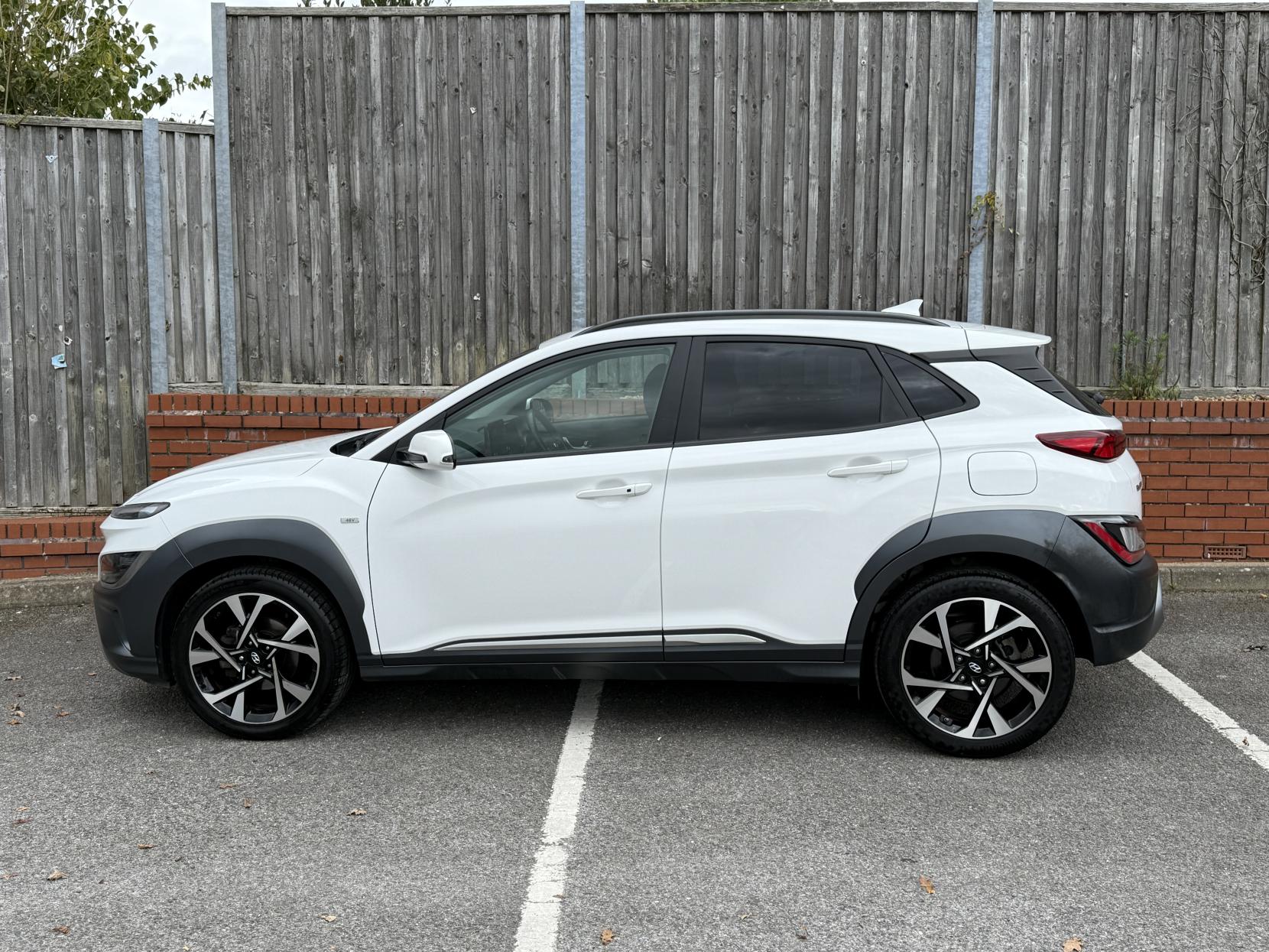 Hyundai KONA 1.0 T-GDi MHEV Premium SUV 5dr Petrol Hybrid Manual Euro 6 (s/s) (120 ps)