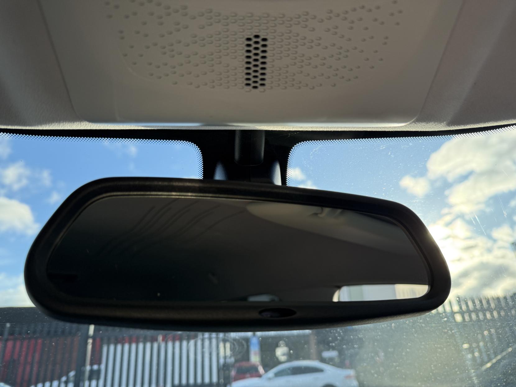 Peugeot 2008 1.6 BlueHDi Allure SUV 5dr Diesel Manual Euro 6 (s/s) (100 ps)