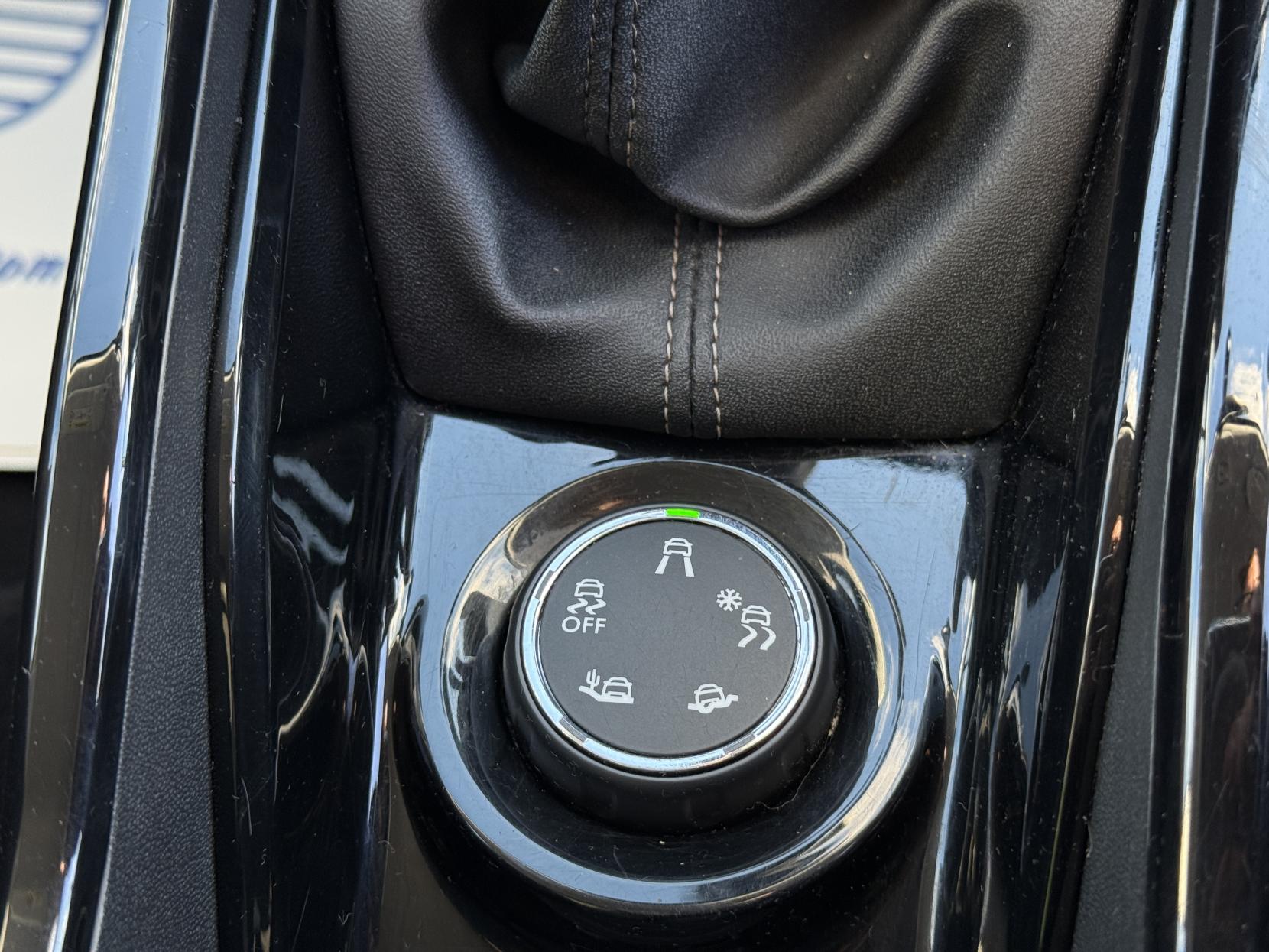 Peugeot 2008 1.6 BlueHDi Allure SUV 5dr Diesel Manual Euro 6 (s/s) (100 ps)