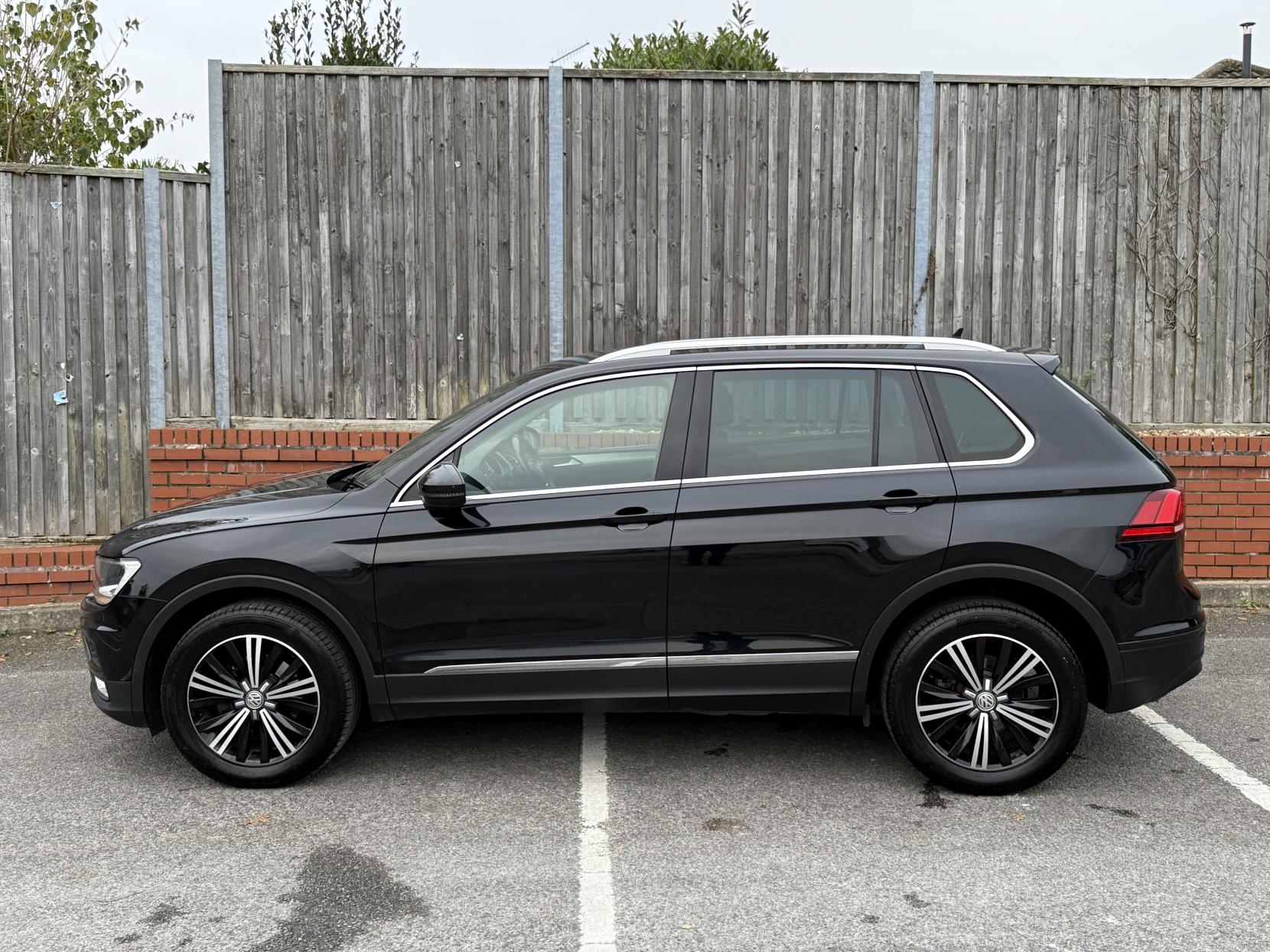 Volkswagen Tiguan 2.0 TDI BlueMotion Tech SE Navigation SUV 5dr Diesel DSG 4Motion Euro 6 (s/s) (150 ps)