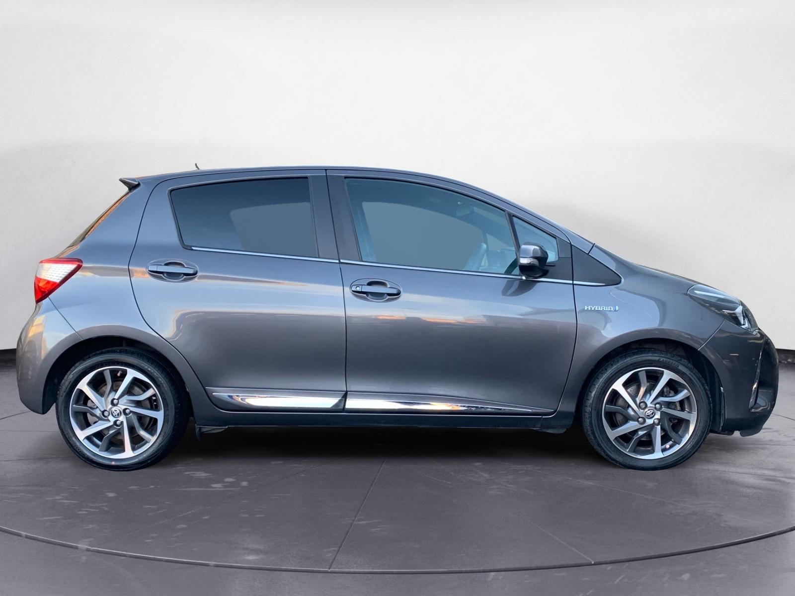 Toyota Yaris 1.5 VVT-h Excel Hatchback 5dr Petrol Hybrid E-CVT Euro 6 (s/s) (15in Alloy) (100 ps)