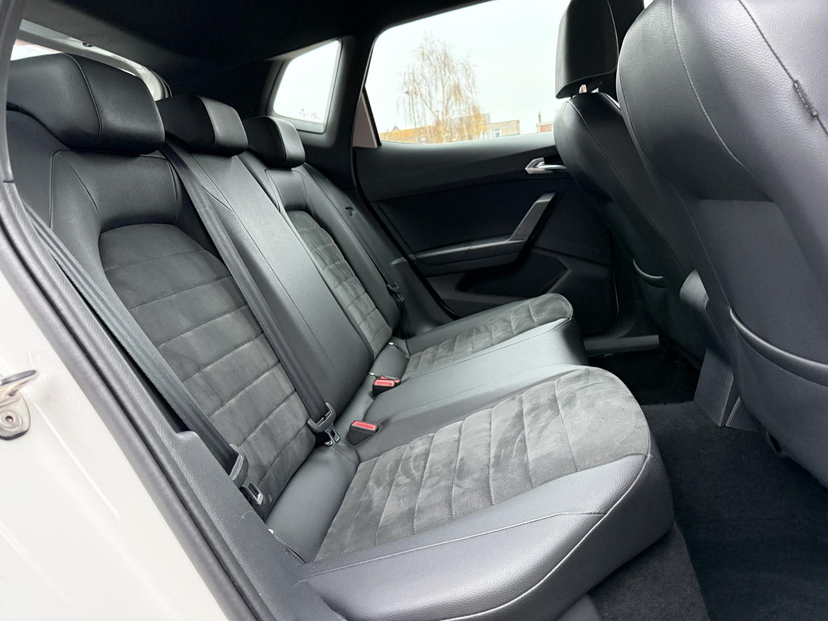 SEAT Arona 1.0 TSI XCELLENCE Lux SUV 5dr Petrol Manual Euro 6 (s/s) (110 ps)