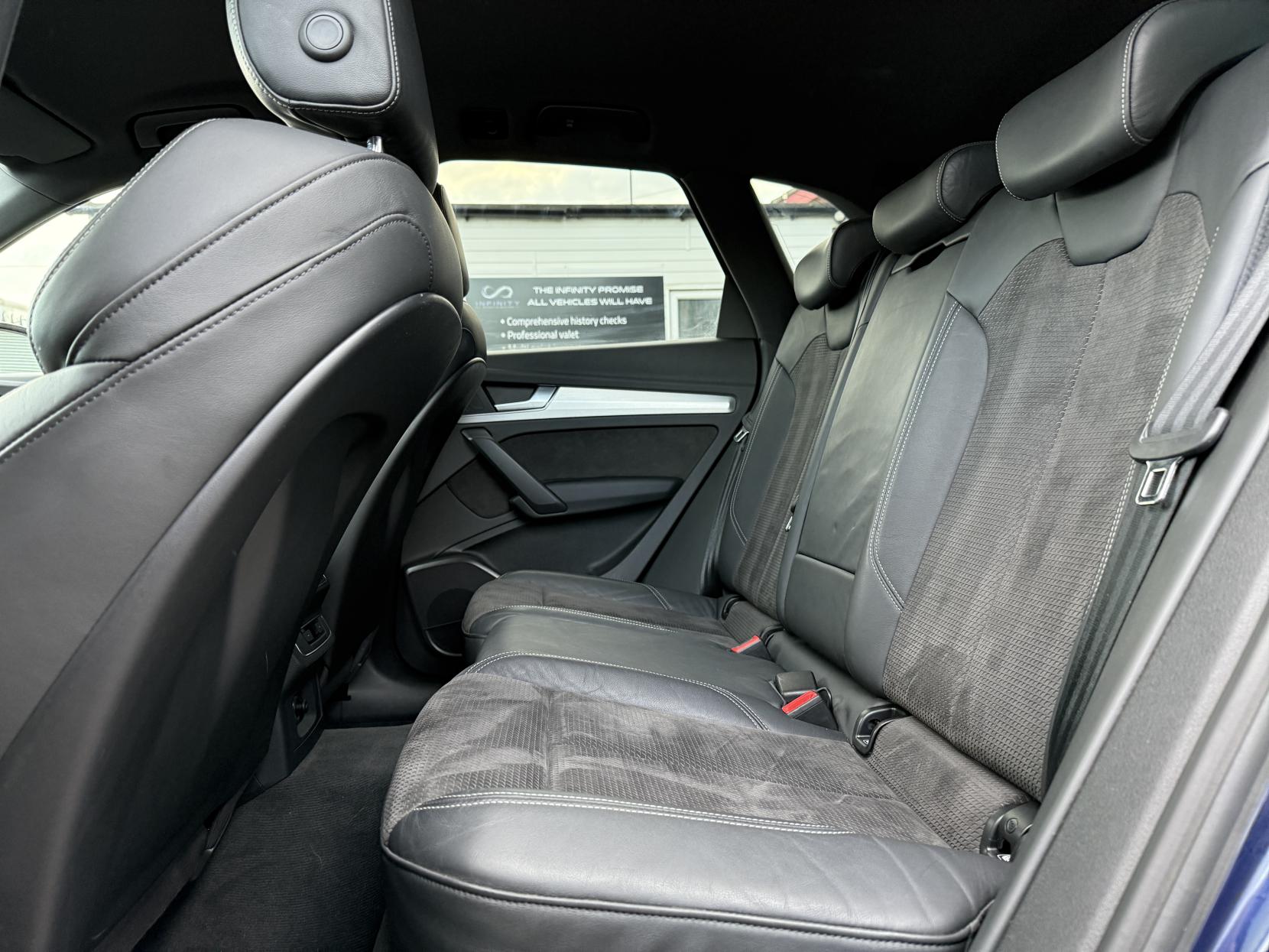 Audi Q5 2.0 TDI S line SUV 5dr Diesel S Tronic quattro Euro 6 (s/s) (190 ps)