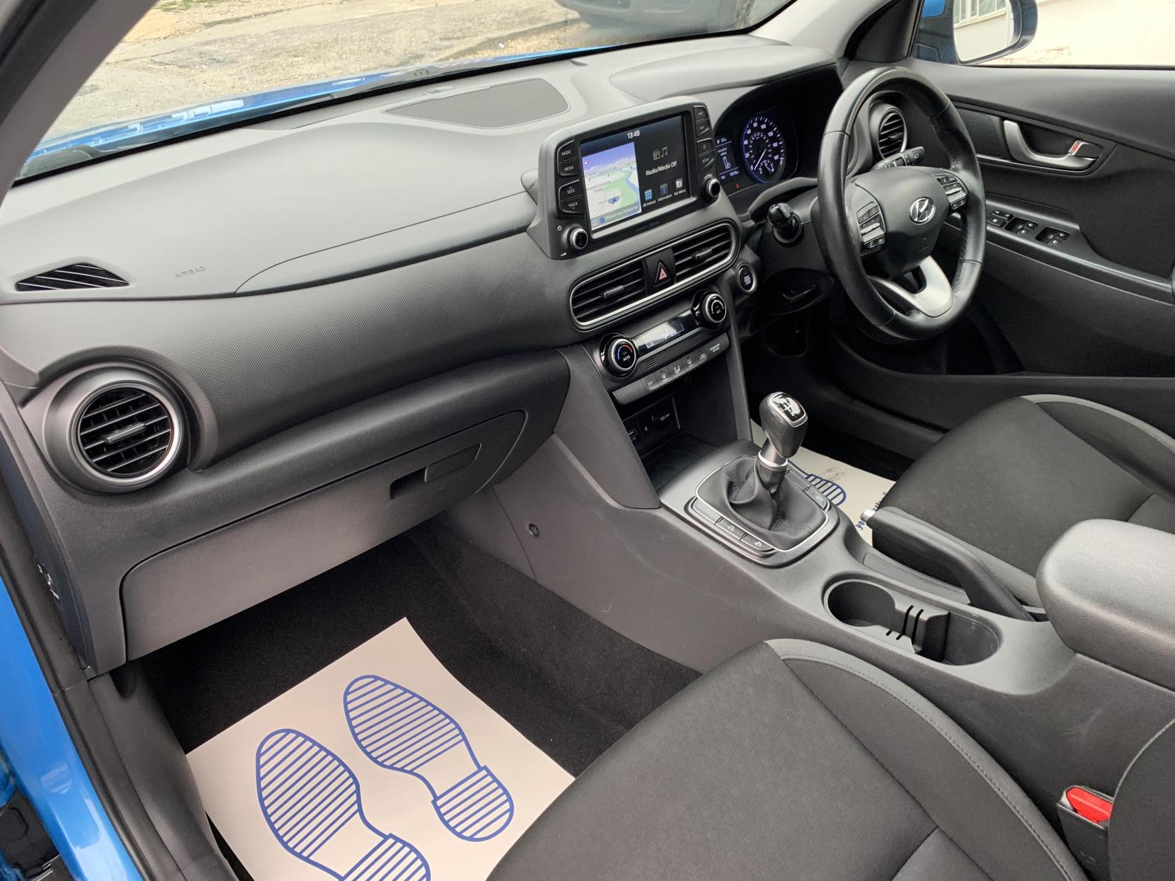 Hyundai KONA 1.0 T-GDi Premium SUV 5dr Petrol Manual Euro 6 (s/s) (120 ps)