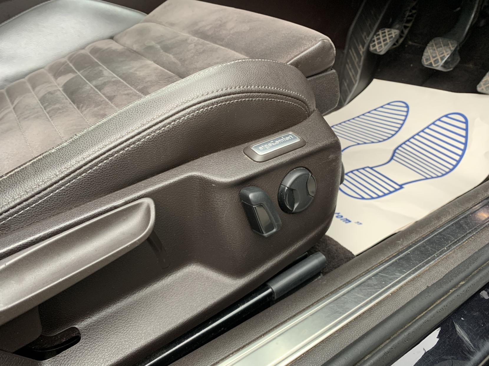 Volkswagen Passat 2.0 TDI BlueMotion Tech GT Estate 5dr Diesel Manual Euro 6 (s/s) (150 ps)