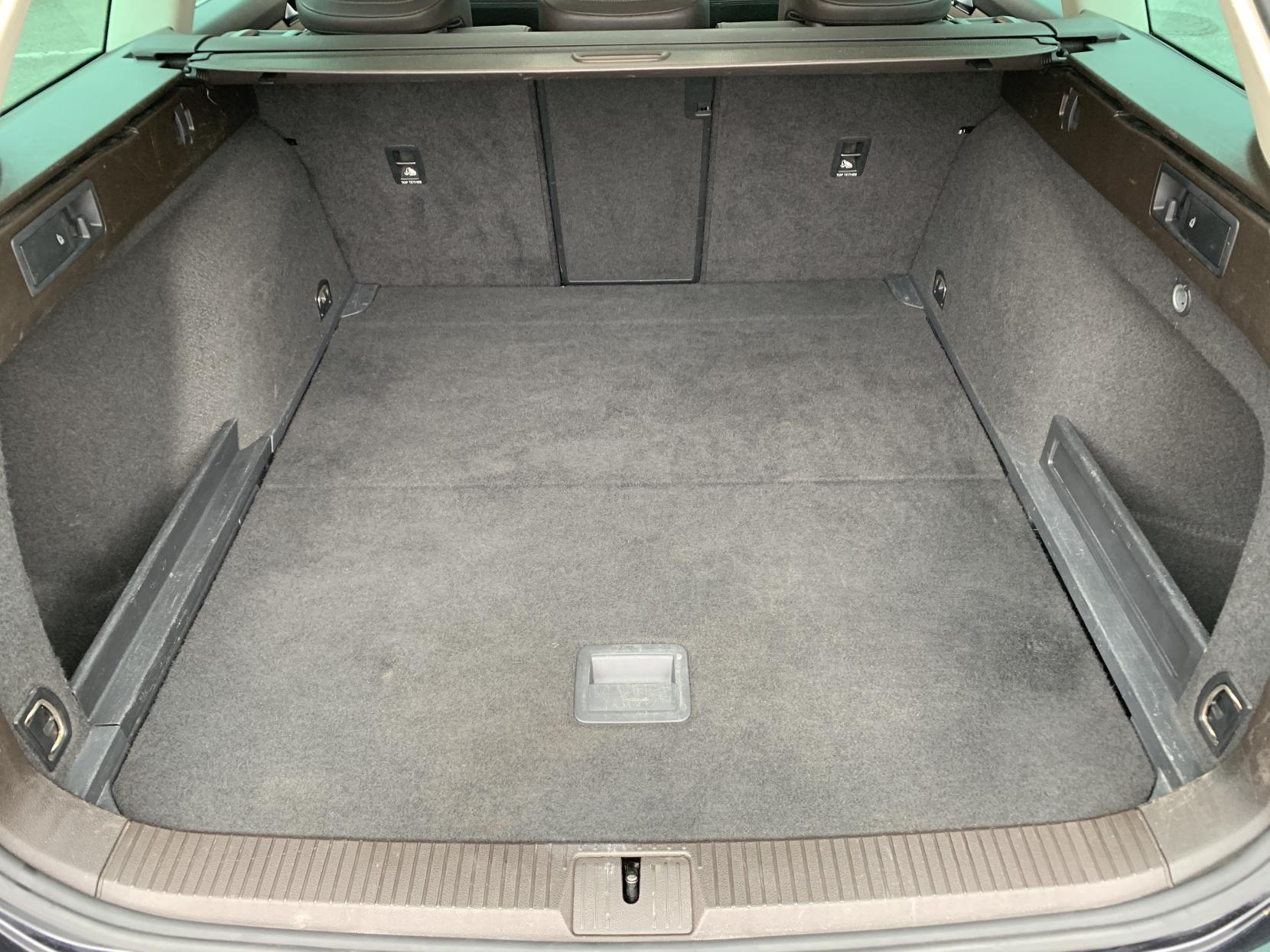 Volkswagen Passat 2.0 TDI BlueMotion Tech GT Estate 5dr Diesel Manual Euro 6 (s/s) (150 ps)