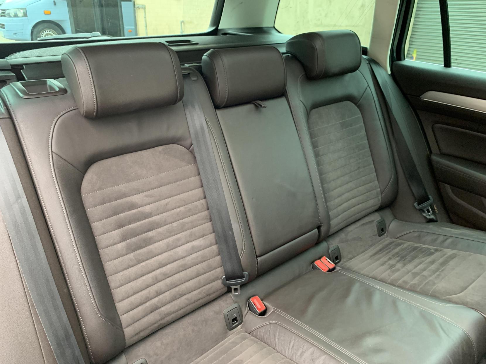 Volkswagen Passat 2.0 TDI BlueMotion Tech GT Estate 5dr Diesel Manual Euro 6 (s/s) (150 ps)