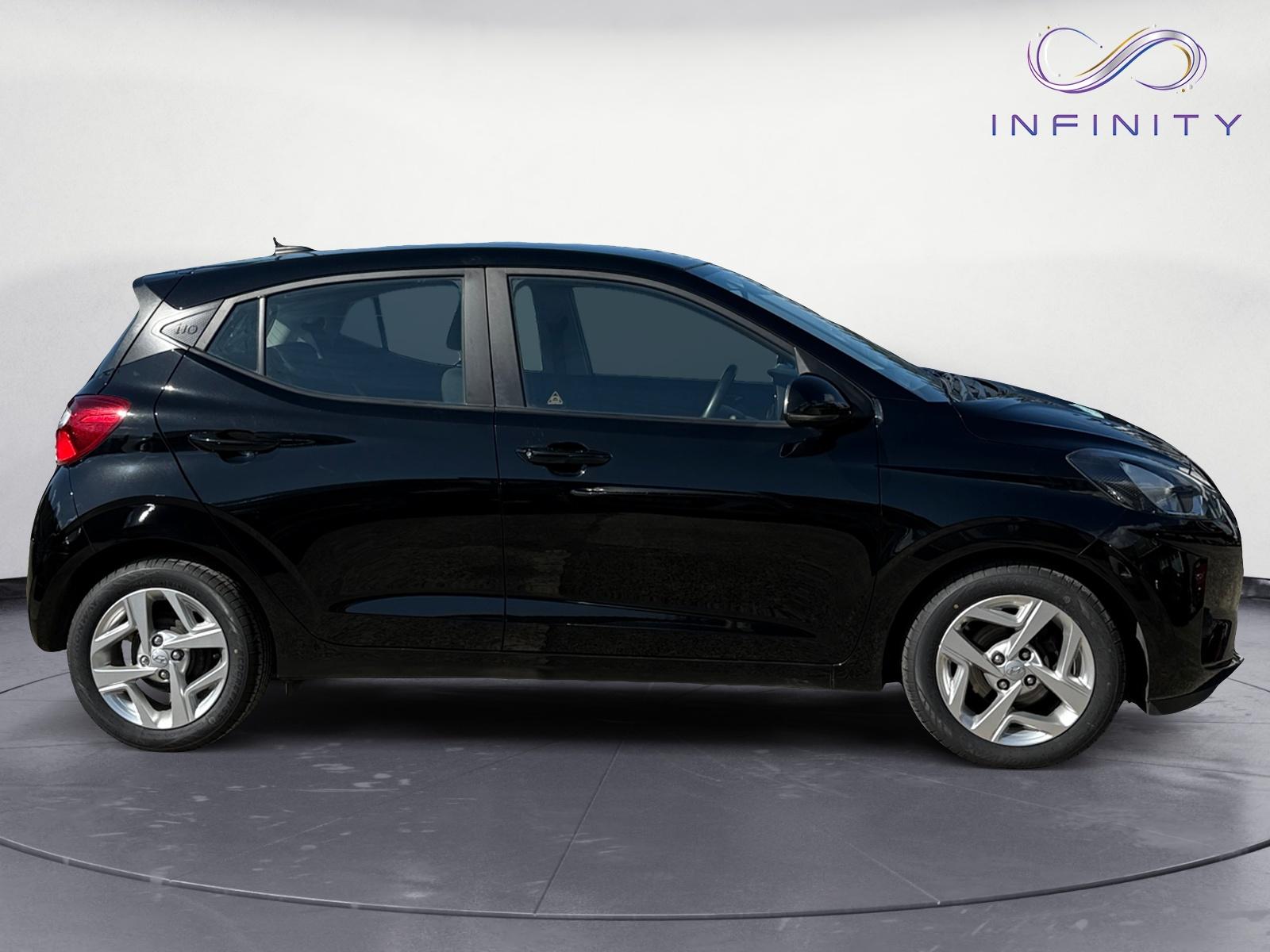 Hyundai i10 1.0 SE Connect Hatchback 5dr Petrol Manual Euro 6 (s/s) (67 ps)