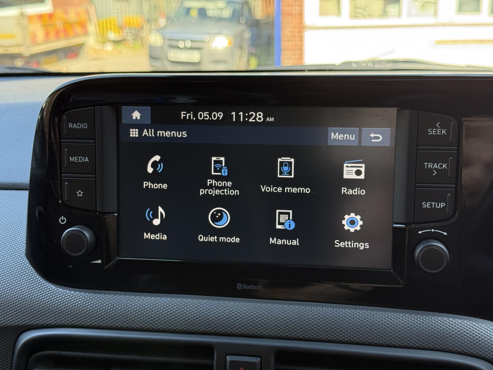 Hyundai i10 1.0 SE Connect Hatchback 5dr Petrol Manual Euro 6 (s/s) (67 ps)