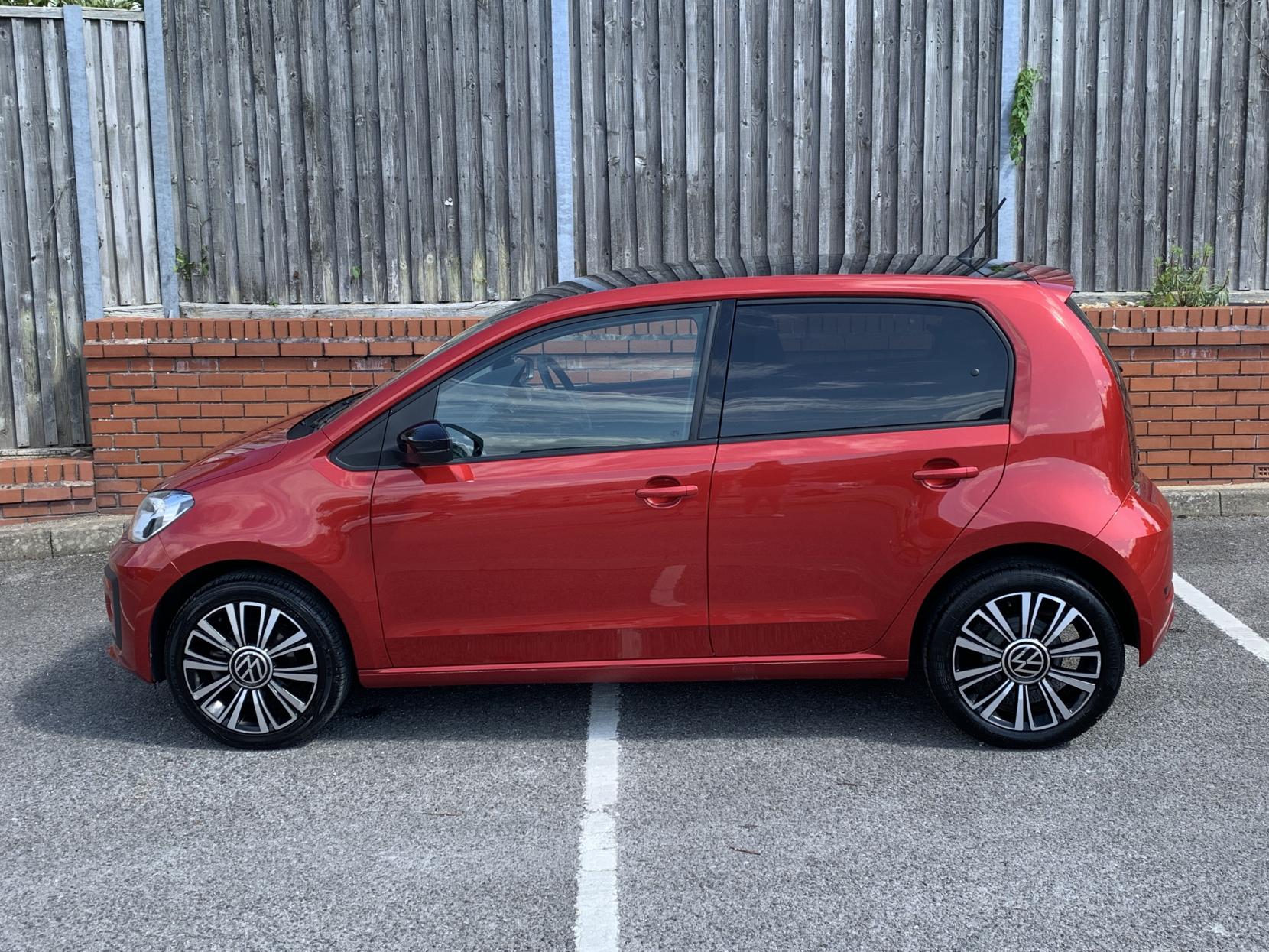 Volkswagen up! 1.0 Black Edition Hatchback 5dr Petrol Manual Euro 6 (s/s) (65 ps)