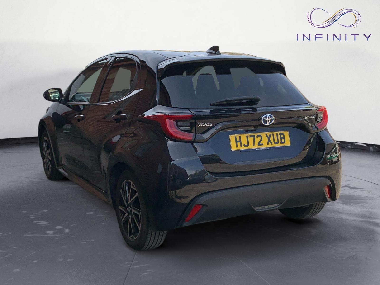 Toyota Yaris 1.5 VVT-h Design Hatchback 5dr Petrol Hybrid E-CVT Euro 6 (s/s) (116 ps)