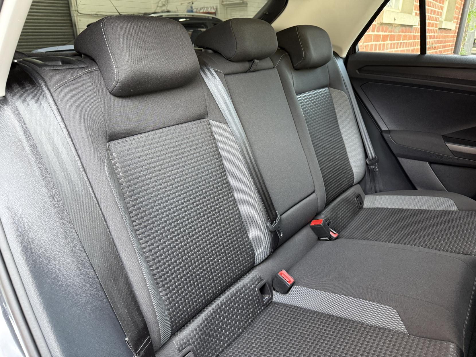 Volkswagen T-Roc 1.0 TSI Active SUV 5dr Petrol Manual Euro 6 (s/s) (110 ps)