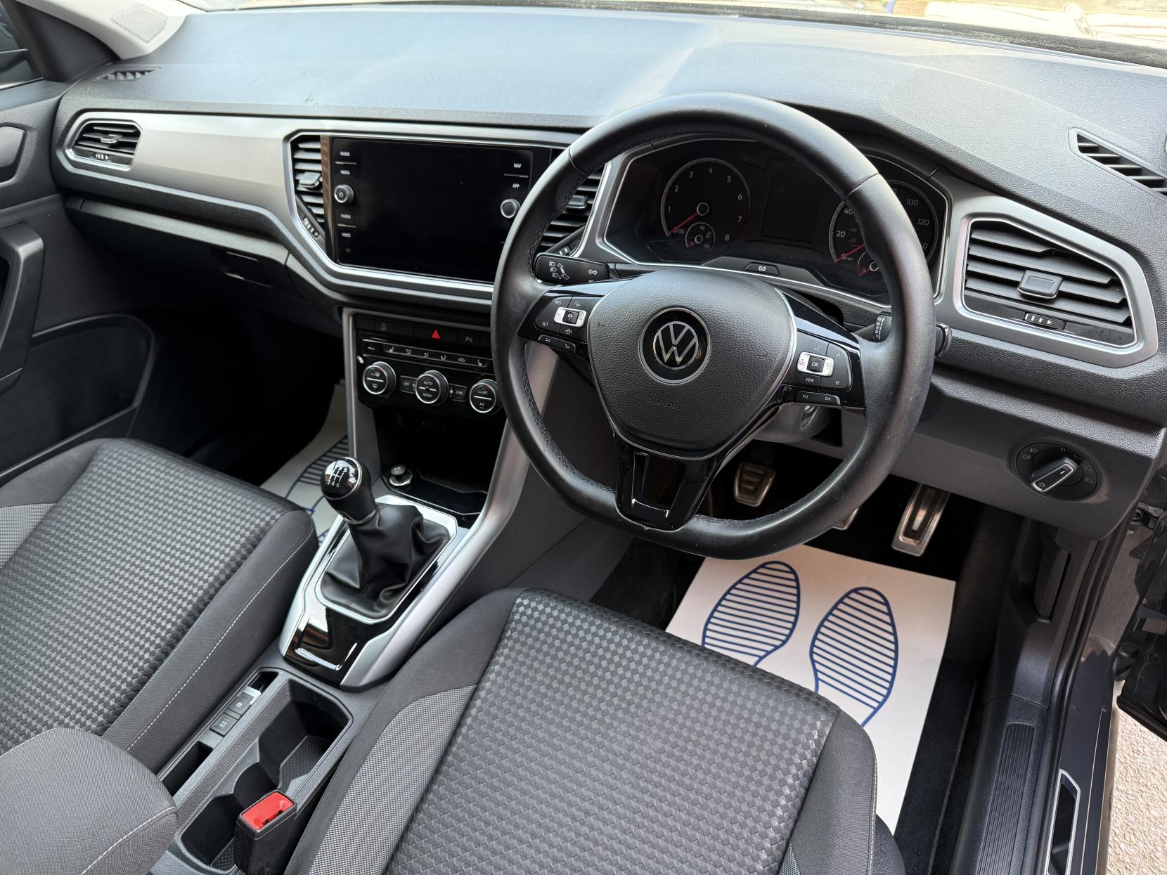 Volkswagen T-Roc 1.0 TSI Active SUV 5dr Petrol Manual Euro 6 (s/s) (110 ps)