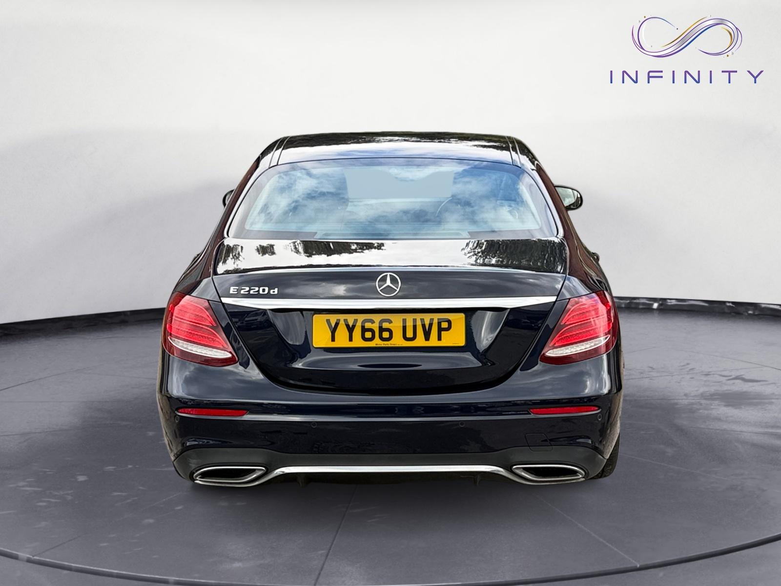 Mercedes-Benz E Class 2.0 E220d AMG Line Saloon 4dr Diesel G-Tronic+ Euro 6 (s/s) (194 ps)