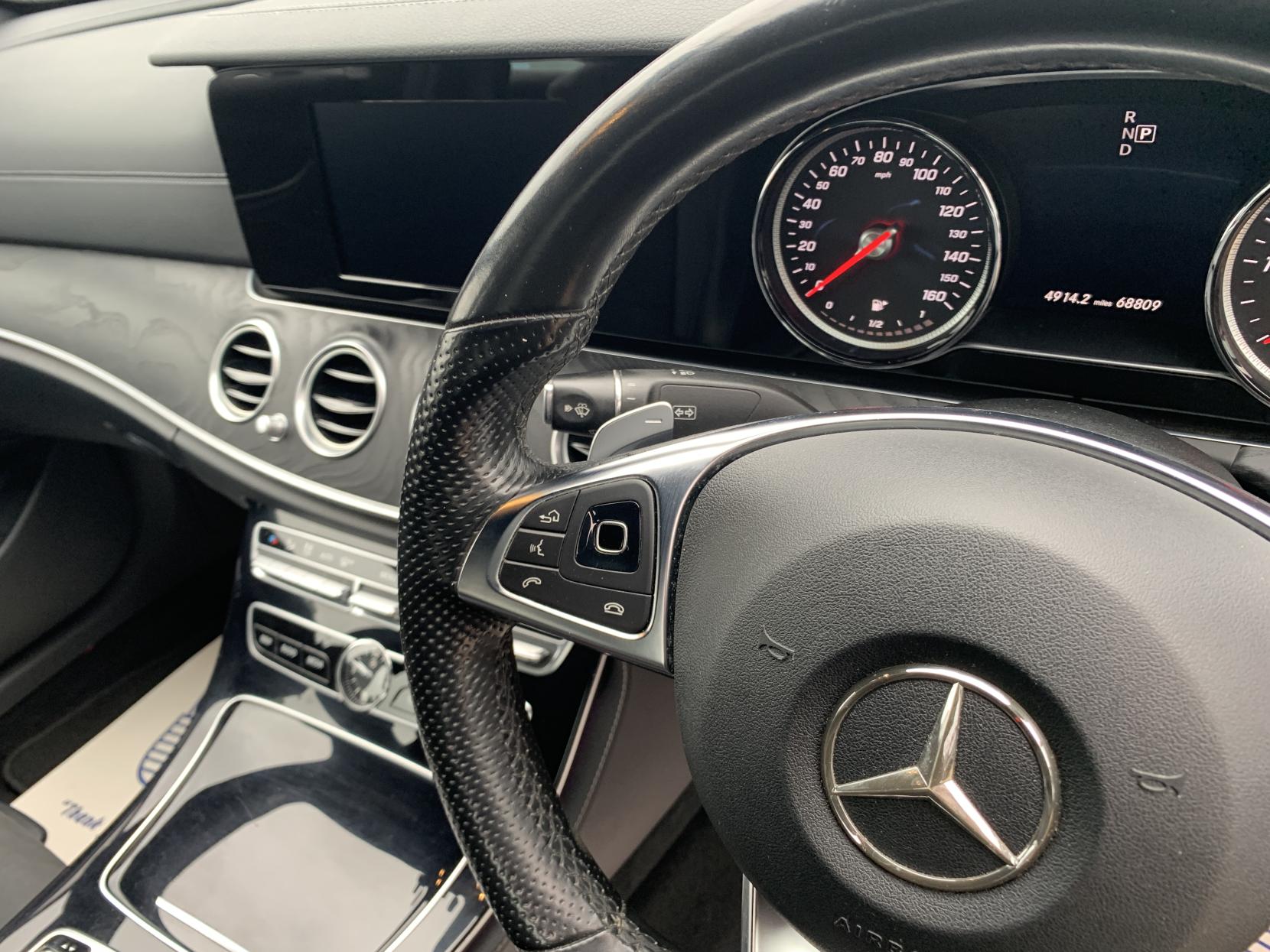 Mercedes-Benz E Class 2.0 E220d AMG Line Saloon 4dr Diesel G-Tronic+ Euro 6 (s/s) (194 ps)