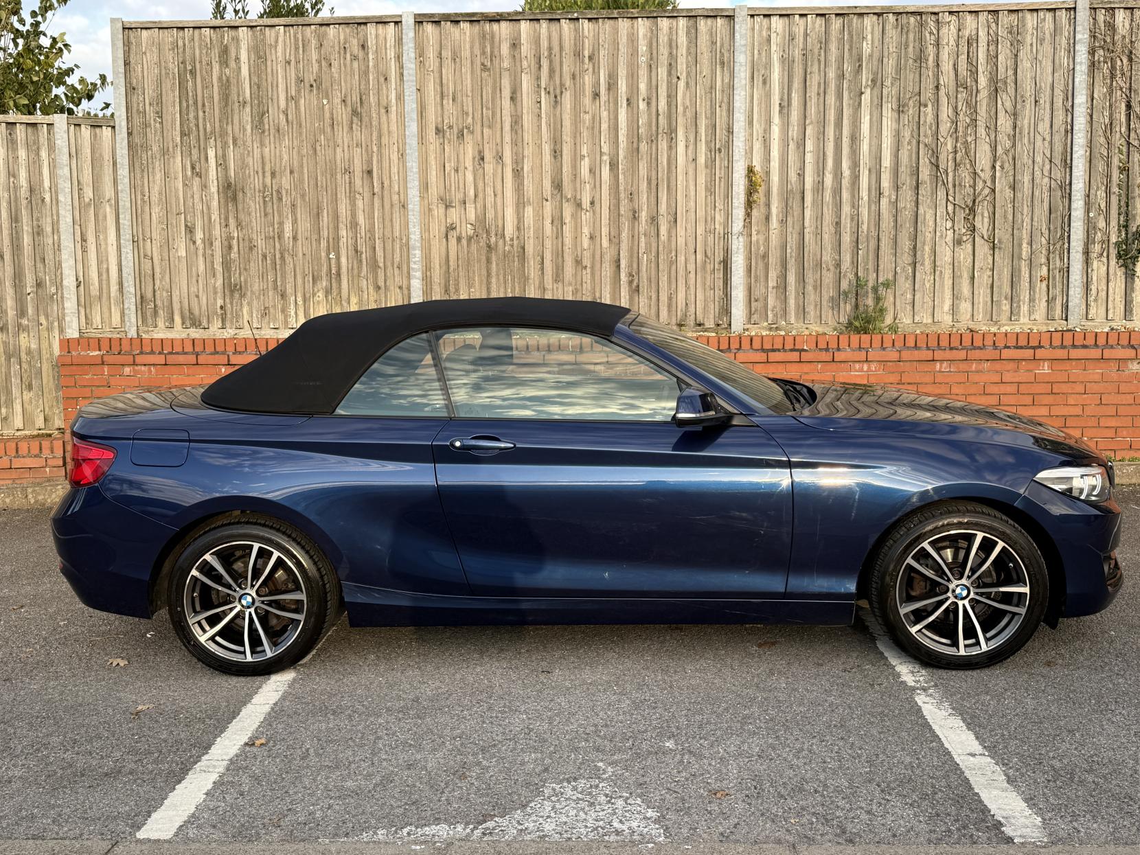 BMW 2 Series 1.5 218i Sport Convertible 2dr Petrol Auto Euro 6 (s/s) (136 ps)