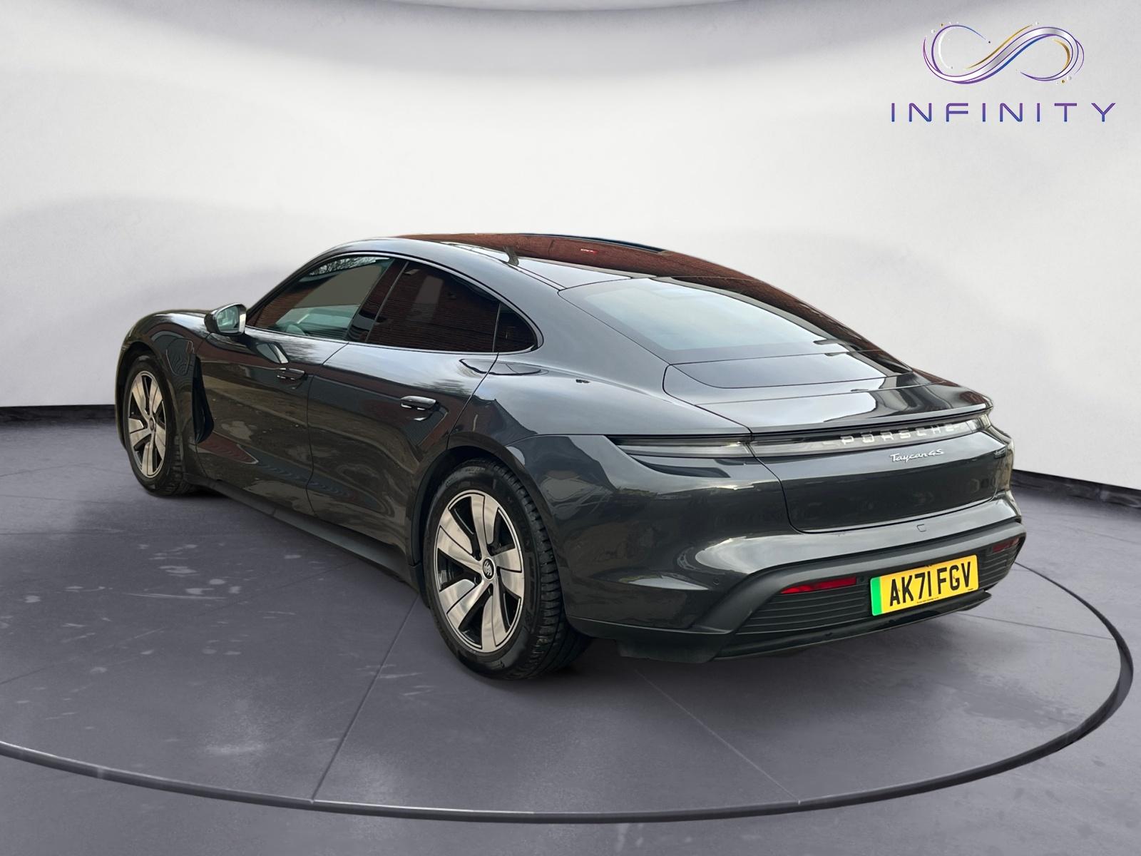Porsche Taycan Performance Plus 93.4kWh 4S Saloon 4dr Electric Auto 4WD (571 ps)