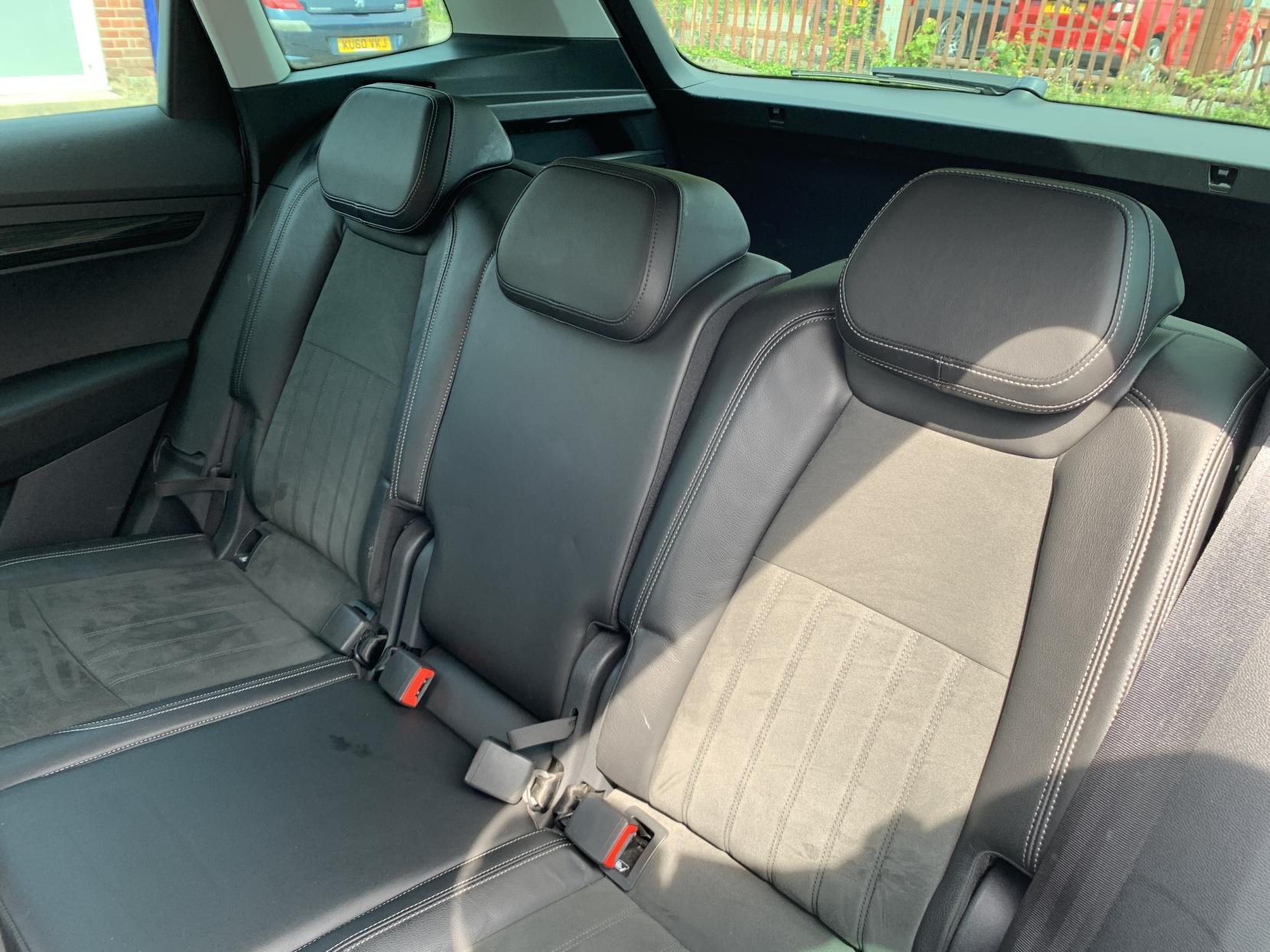 Skoda Karoq 1.6 TDI SE L SUV 5dr Diesel Manual Euro 6 (s/s) (115 ps)