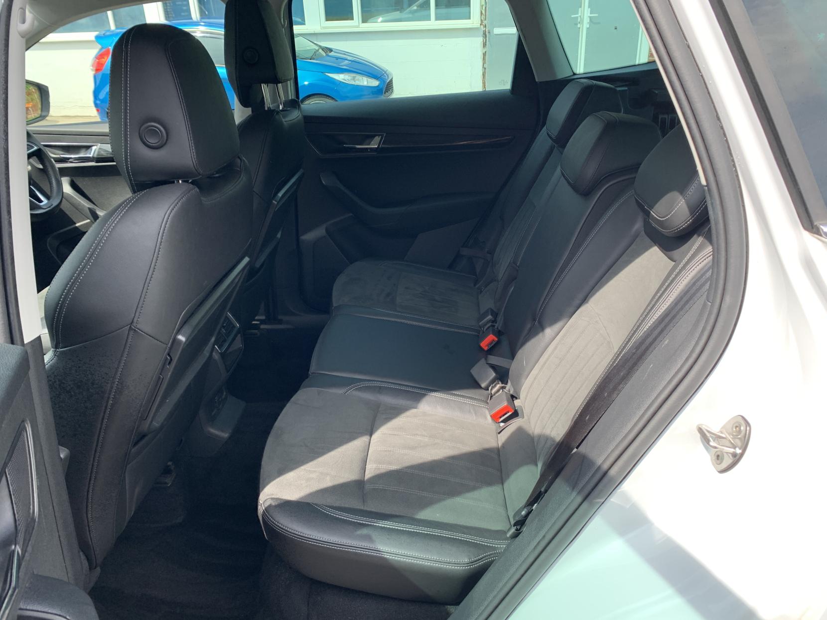 Skoda Karoq 1.6 TDI SE L SUV 5dr Diesel Manual Euro 6 (s/s) (115 ps)