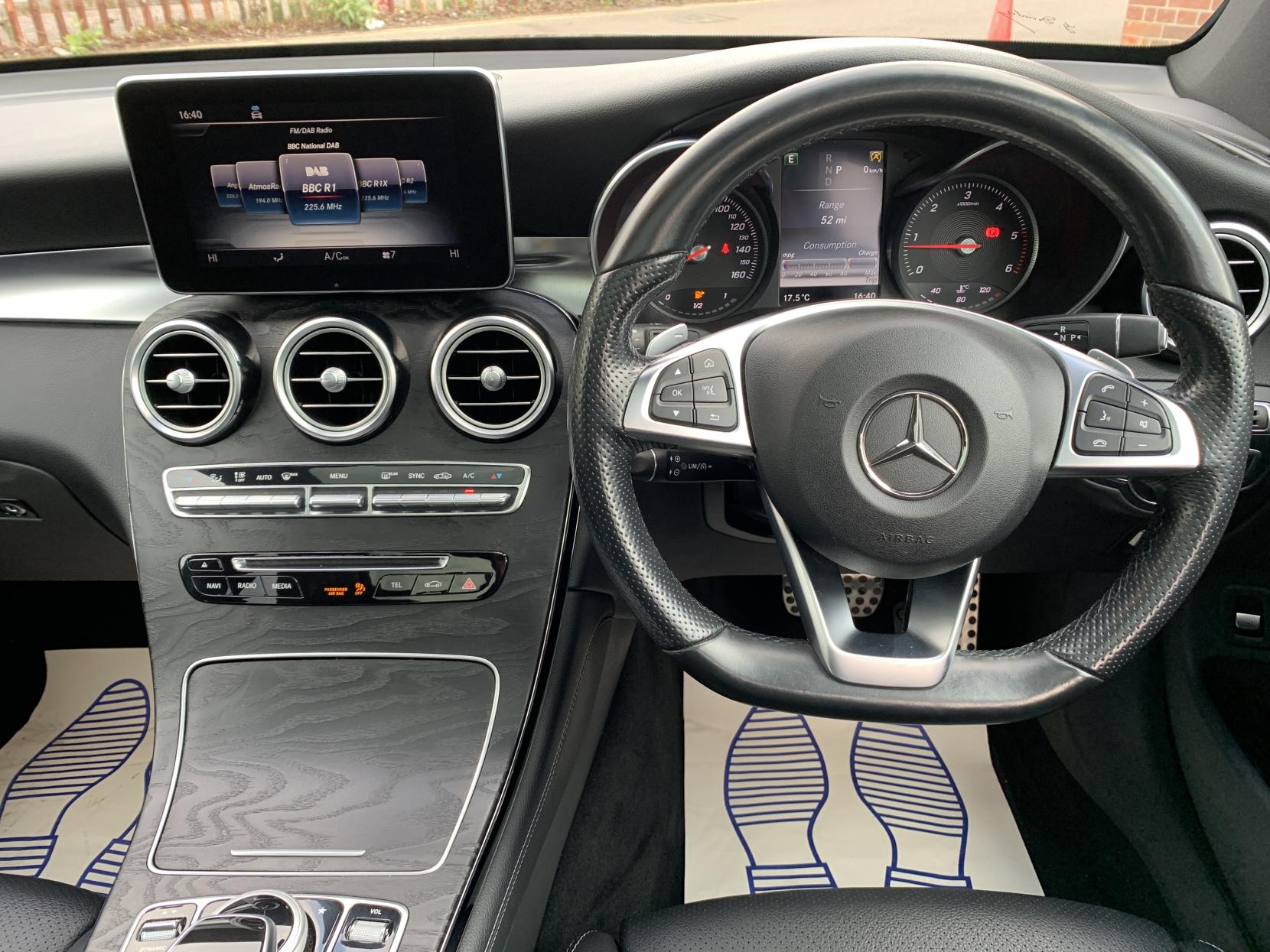 Mercedes-Benz GLC 2.1 GLC250d AMG Line (Premium Plus) SUV 5dr Diesel G-Tronic 4MATIC Euro 6 (s/s) (204 ps)