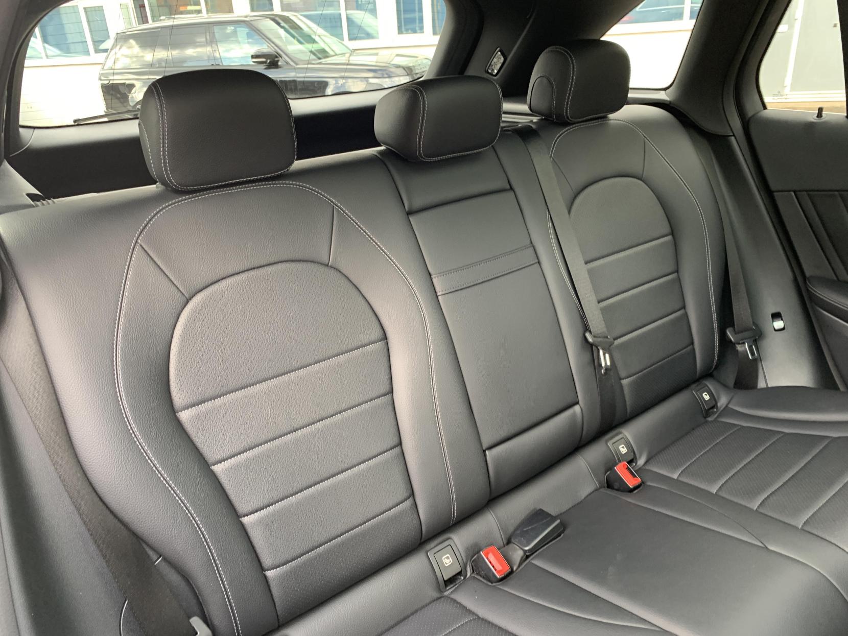 Mercedes-Benz GLC 2.1 GLC250d AMG Line (Premium Plus) SUV 5dr Diesel G-Tronic 4MATIC Euro 6 (s/s) (204 ps)
