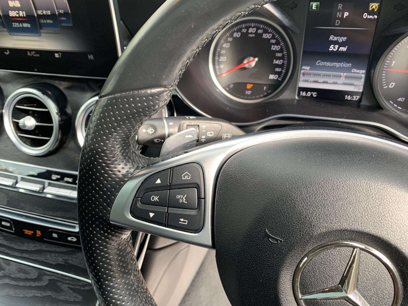 Mercedes-Benz GLC 2.1 GLC250d AMG Line (Premium Plus) SUV 5dr Diesel G-Tronic 4MATIC Euro 6 (s/s) (204 ps)