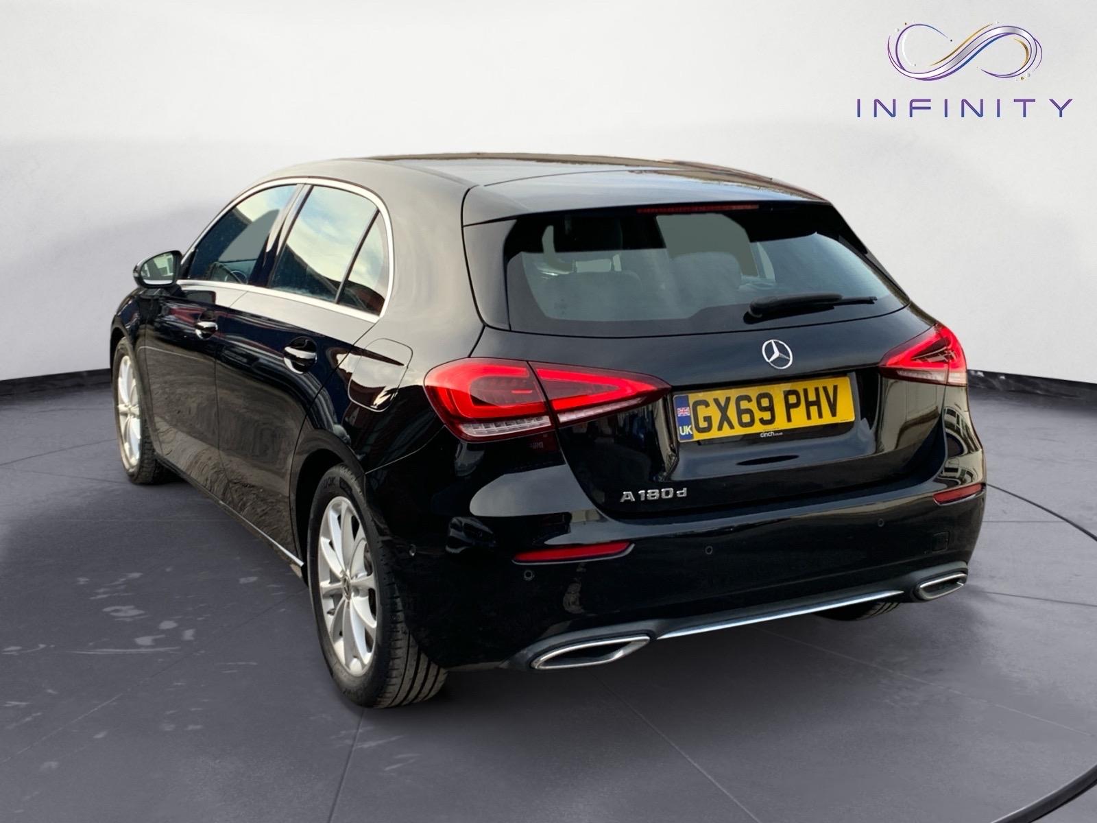 Mercedes-Benz A Class 1.5 A180d Sport (Executive) Hatchback 5dr Diesel 7G-DCT Euro 6 (s/s) (116 ps)