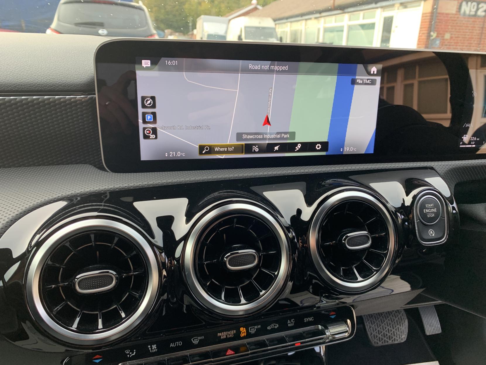 Mercedes-Benz A Class 1.5 A180d Sport (Executive) Hatchback 5dr Diesel 7G-DCT Euro 6 (s/s) (116 ps)