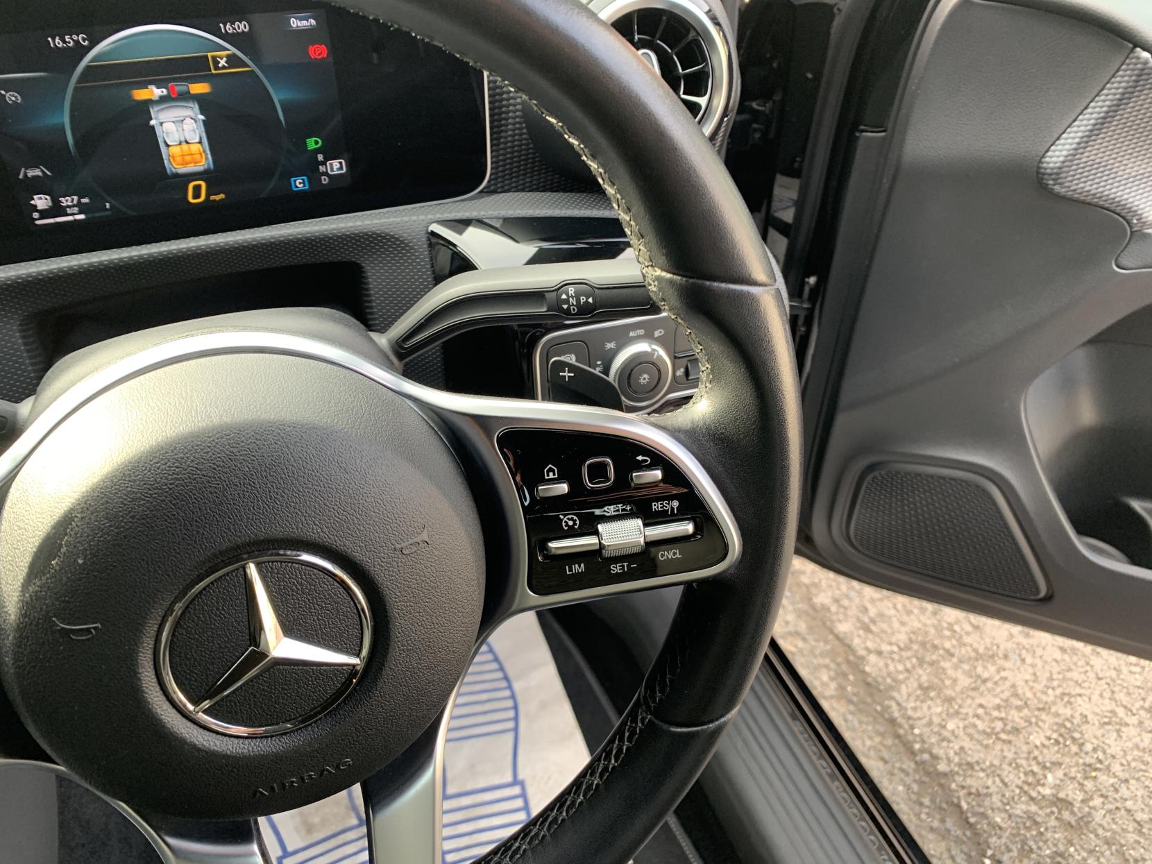 Mercedes-Benz A Class 1.5 A180d Sport (Executive) Hatchback 5dr Diesel 7G-DCT Euro 6 (s/s) (116 ps)