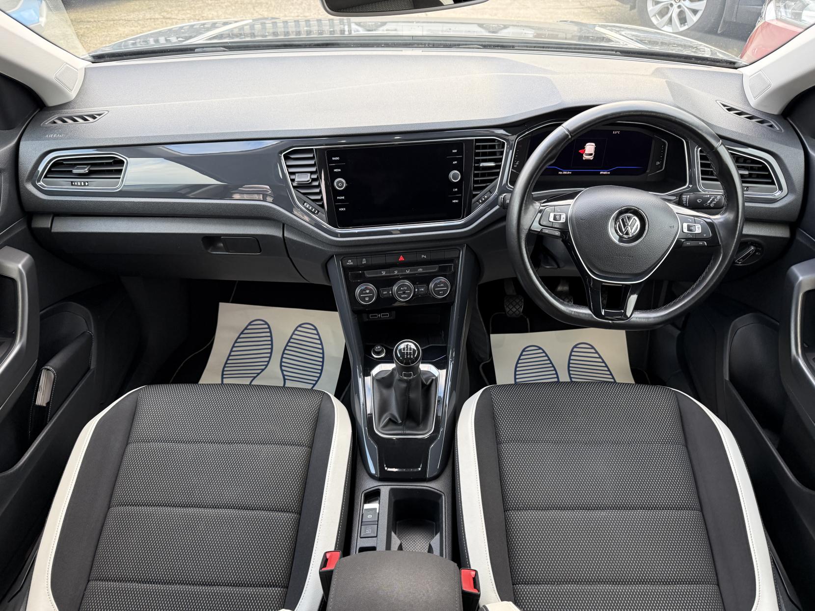 Volkswagen T-Roc 1.6 TDI SEL SUV 5dr Diesel Manual Euro 6 (s/s) (115 ps)