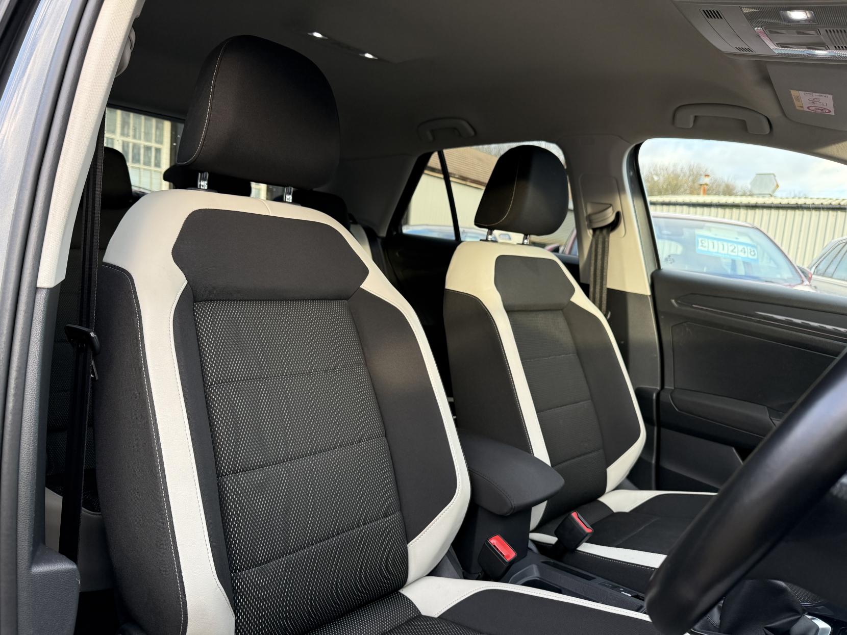 Volkswagen T-Roc 1.6 TDI SEL SUV 5dr Diesel Manual Euro 6 (s/s) (115 ps)