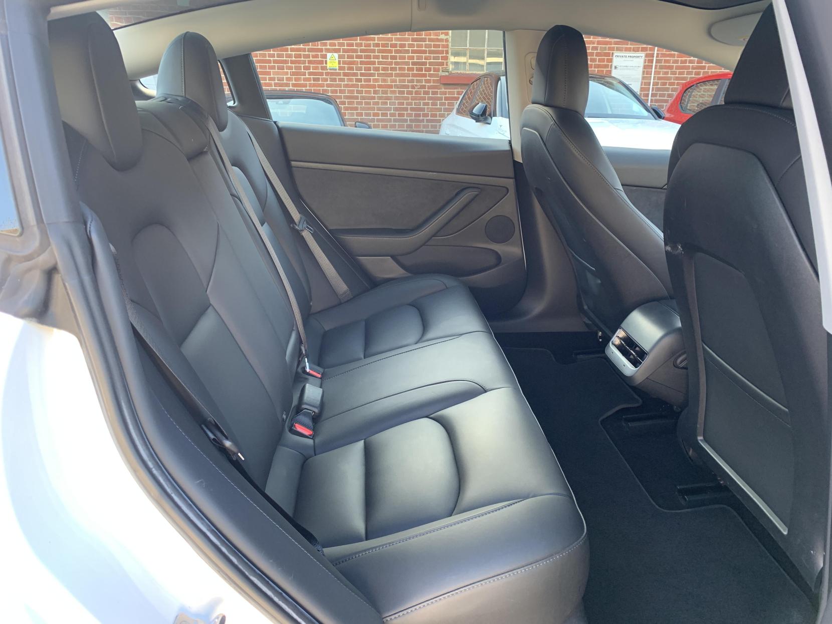 Tesla Model 3 (Dual Motor) Long Range Saloon 4dr Electric Auto 4WDE (346 ps)