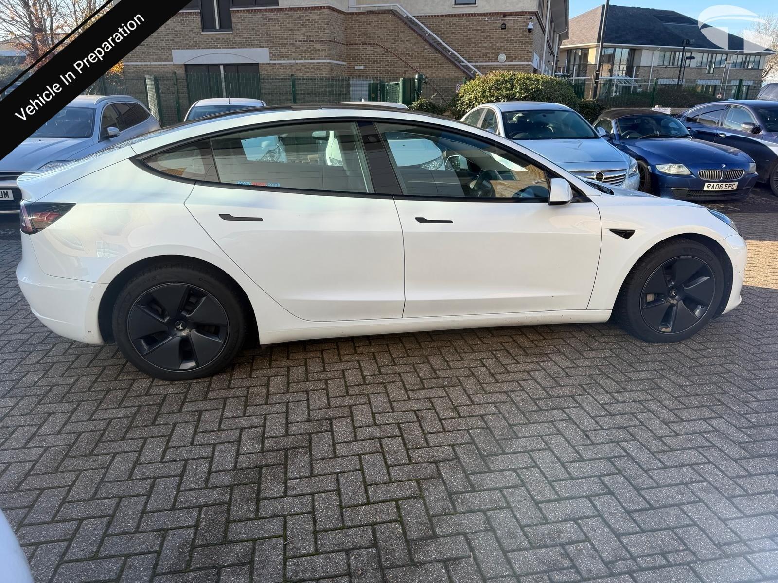 Tesla Model 3 (Dual Motor) Long Range Saloon 4dr Electric Auto 4WDE (346 ps)