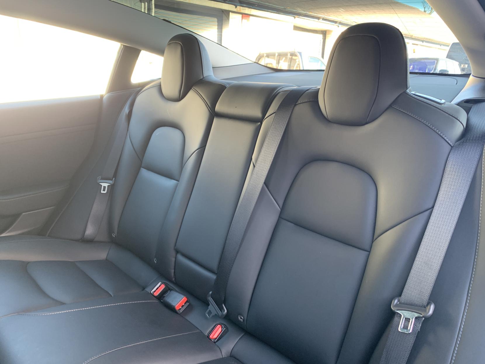 Tesla Model 3 (Dual Motor) Long Range Saloon 4dr Electric Auto 4WDE (346 ps)