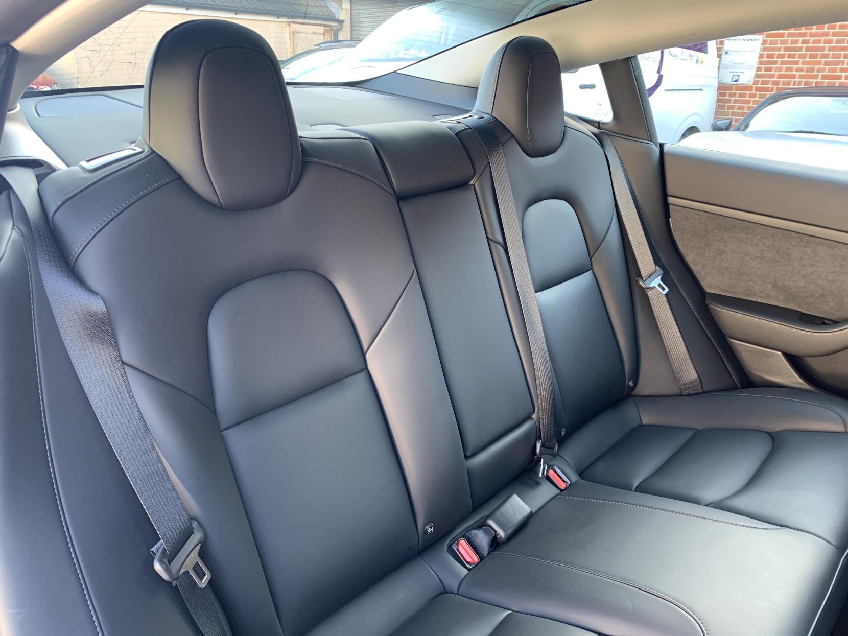 Tesla Model 3 (Dual Motor) Long Range Saloon 4dr Electric Auto 4WDE (346 ps)