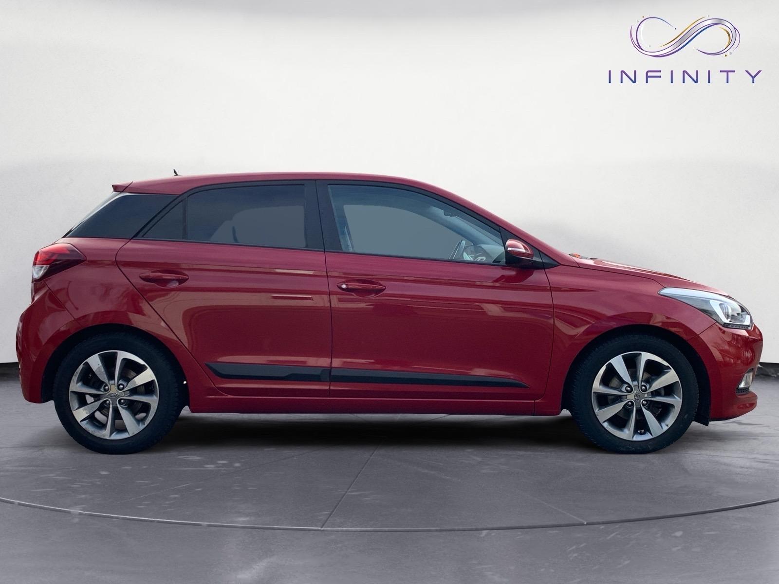 Hyundai i20 1.2 Premium SE Nav Hatchback 5dr Petrol Manual Euro 6 (84 ps)