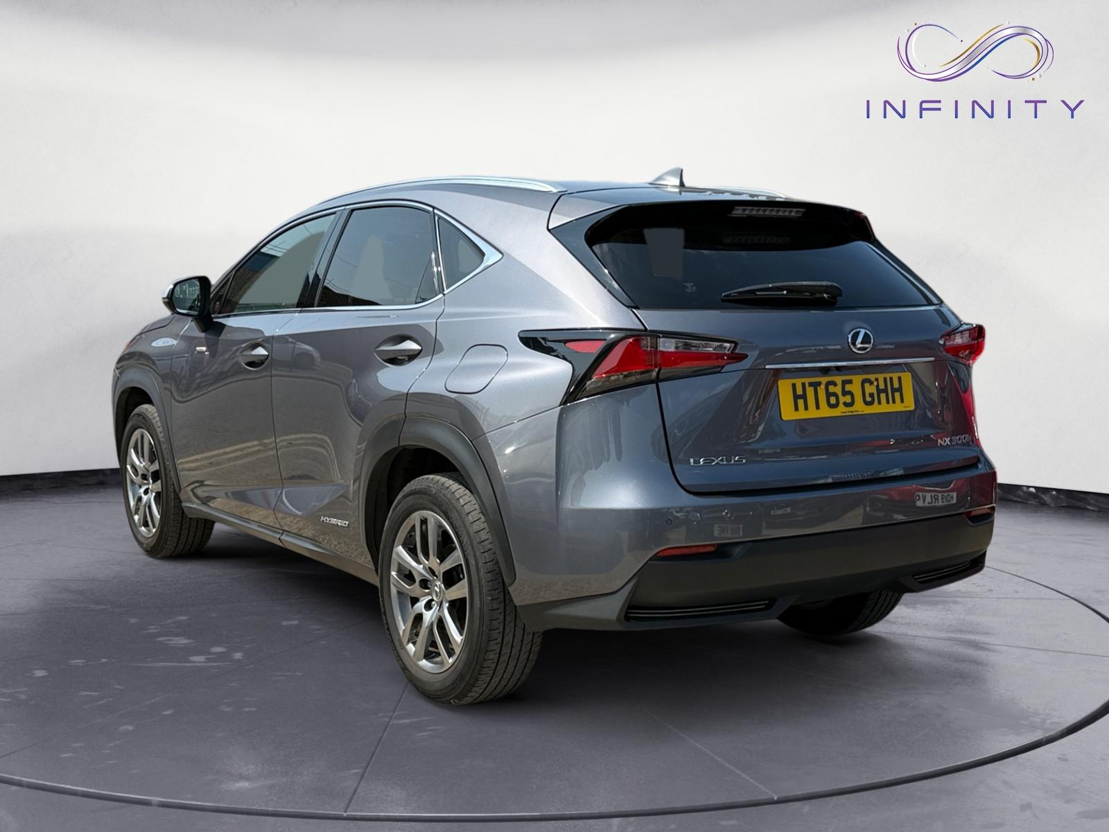Lexus NX 2.5 300h Luxury SUV 5dr Petrol Hybrid E-CVT 4WD Euro 6 (s/s) (197 ps)