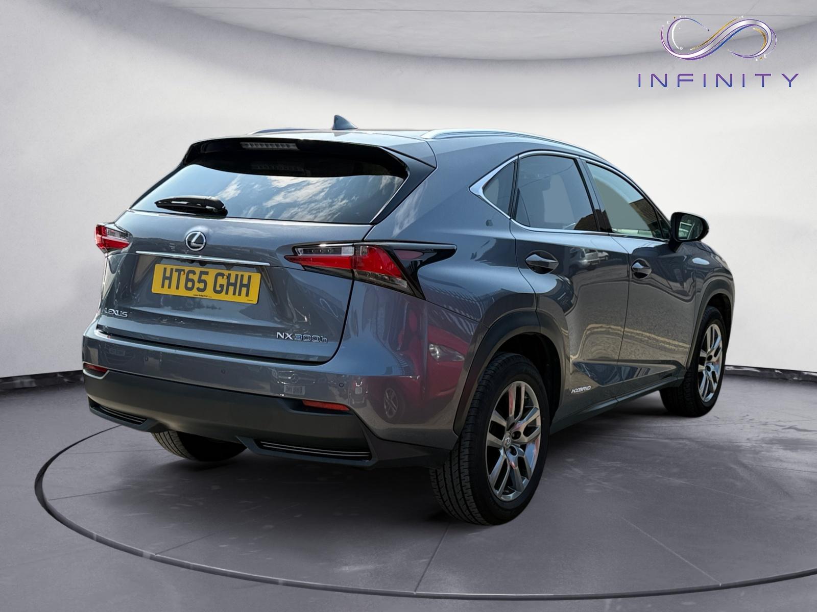 Lexus NX 2.5 300h Luxury SUV 5dr Petrol Hybrid E-CVT 4WD Euro 6 (s/s) (197 ps)