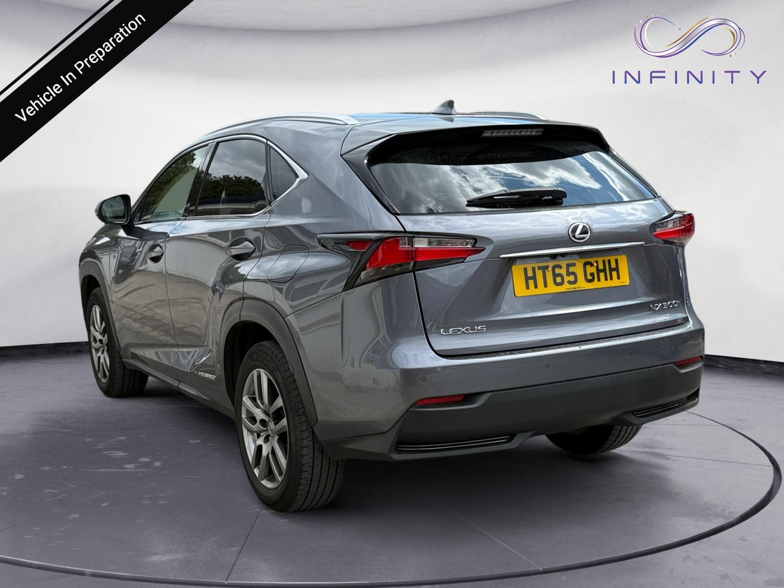 Lexus NX 2.5 300h Luxury SUV 5dr Petrol Hybrid E-CVT 4WD Euro 6 (s/s) (197 ps)