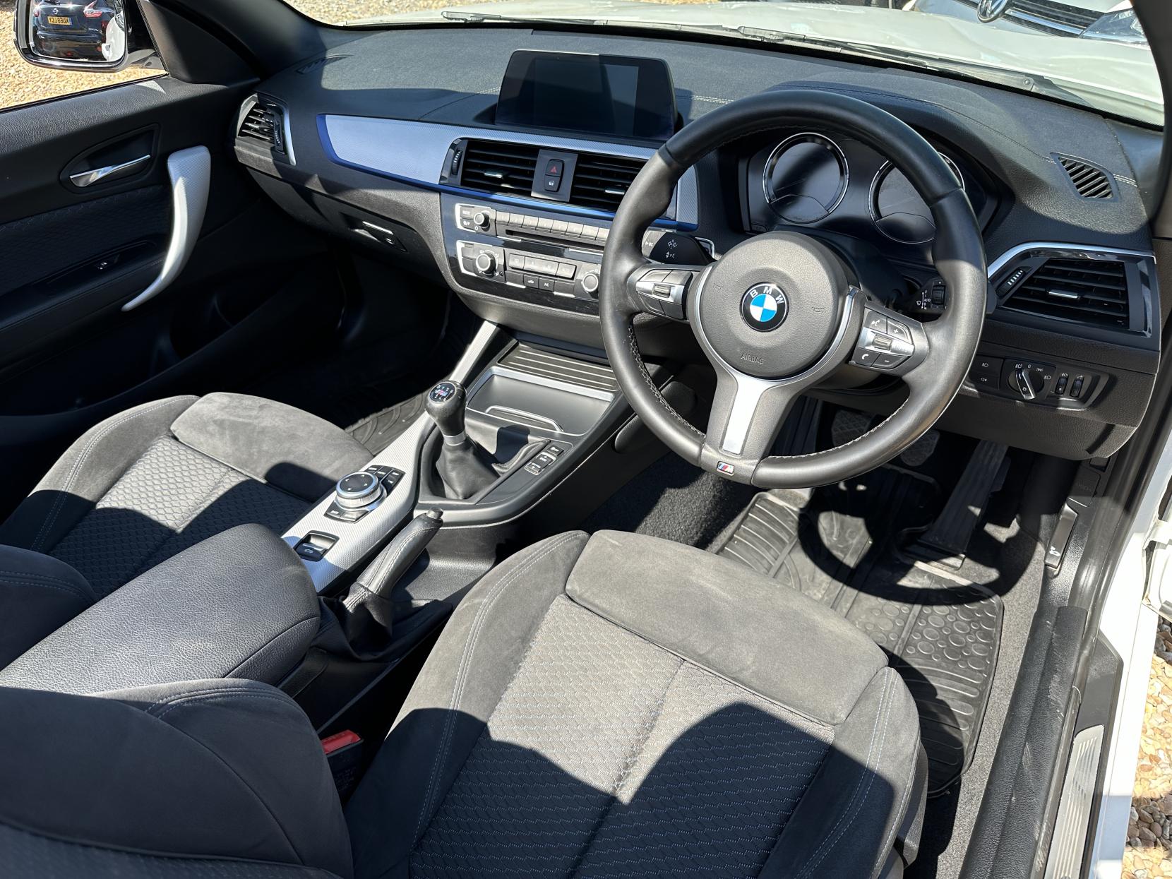 BMW 2 Series 1.5 218i M Sport Convertible 2dr Petrol Manual Euro 6 (s/s) (136 ps)