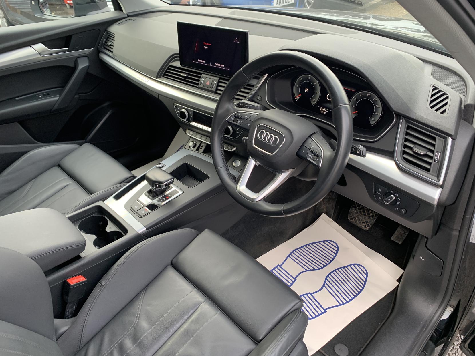 Audi Q5 2.0 TDI 40 Sport Sportback 5dr Diesel S Tronic quattro Euro 6 (s/s) (204 ps)