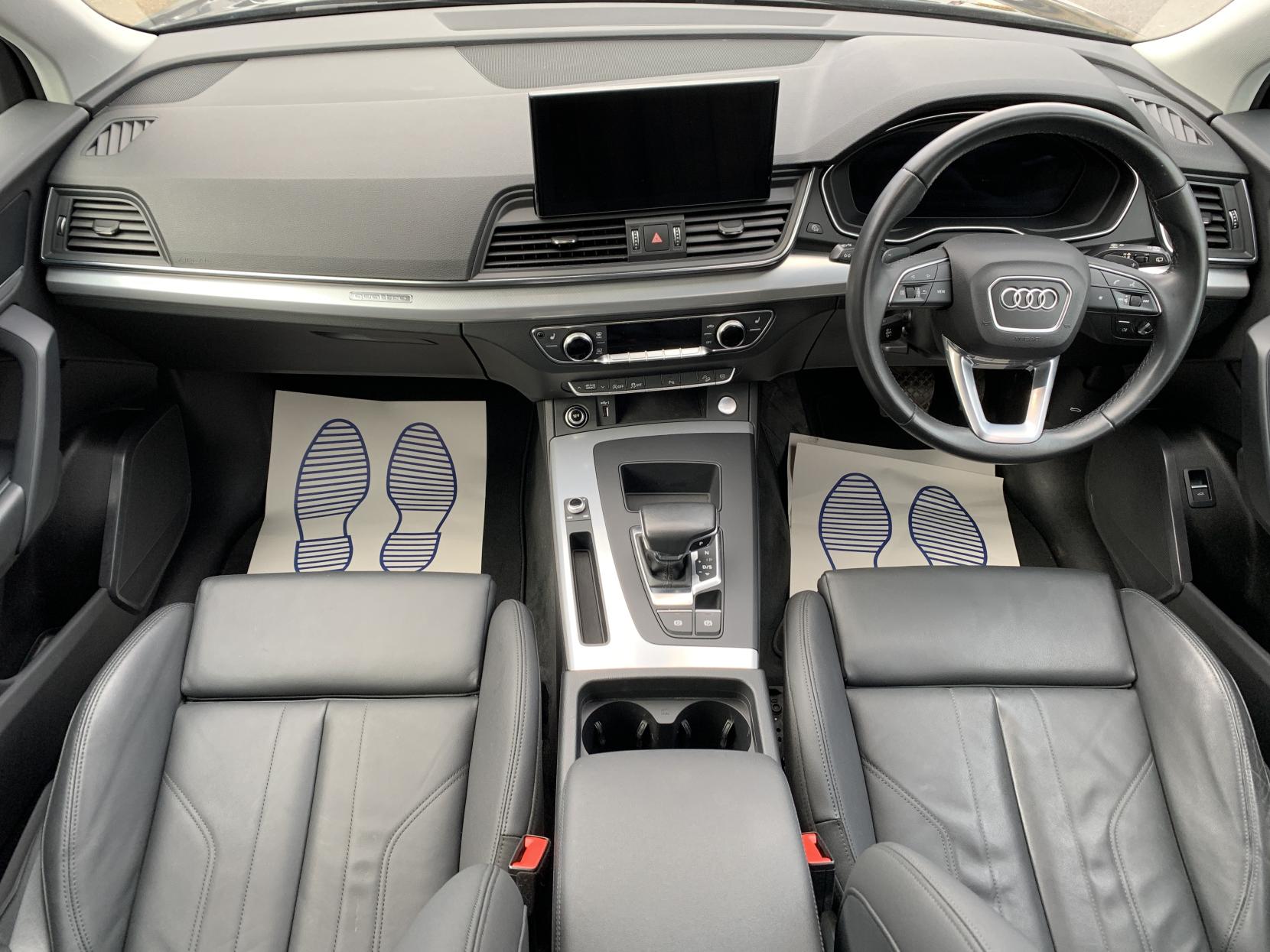 Audi Q5 2.0 TDI 40 Sport Sportback 5dr Diesel S Tronic quattro Euro 6 (s/s) (204 ps)