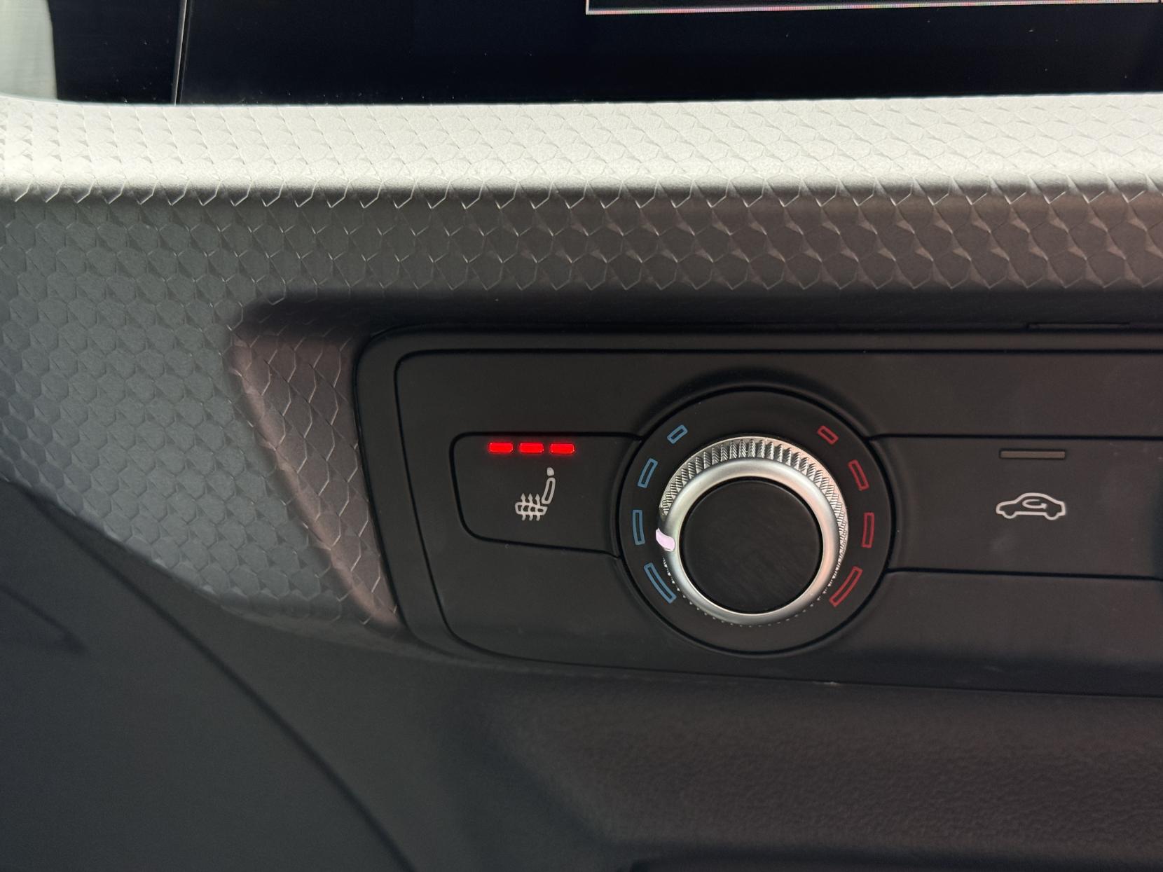 Audi A1 1.0 TFSI 25 Sport Sportback 5dr Petrol S Tronic Euro 6 (s/s) (95 ps)