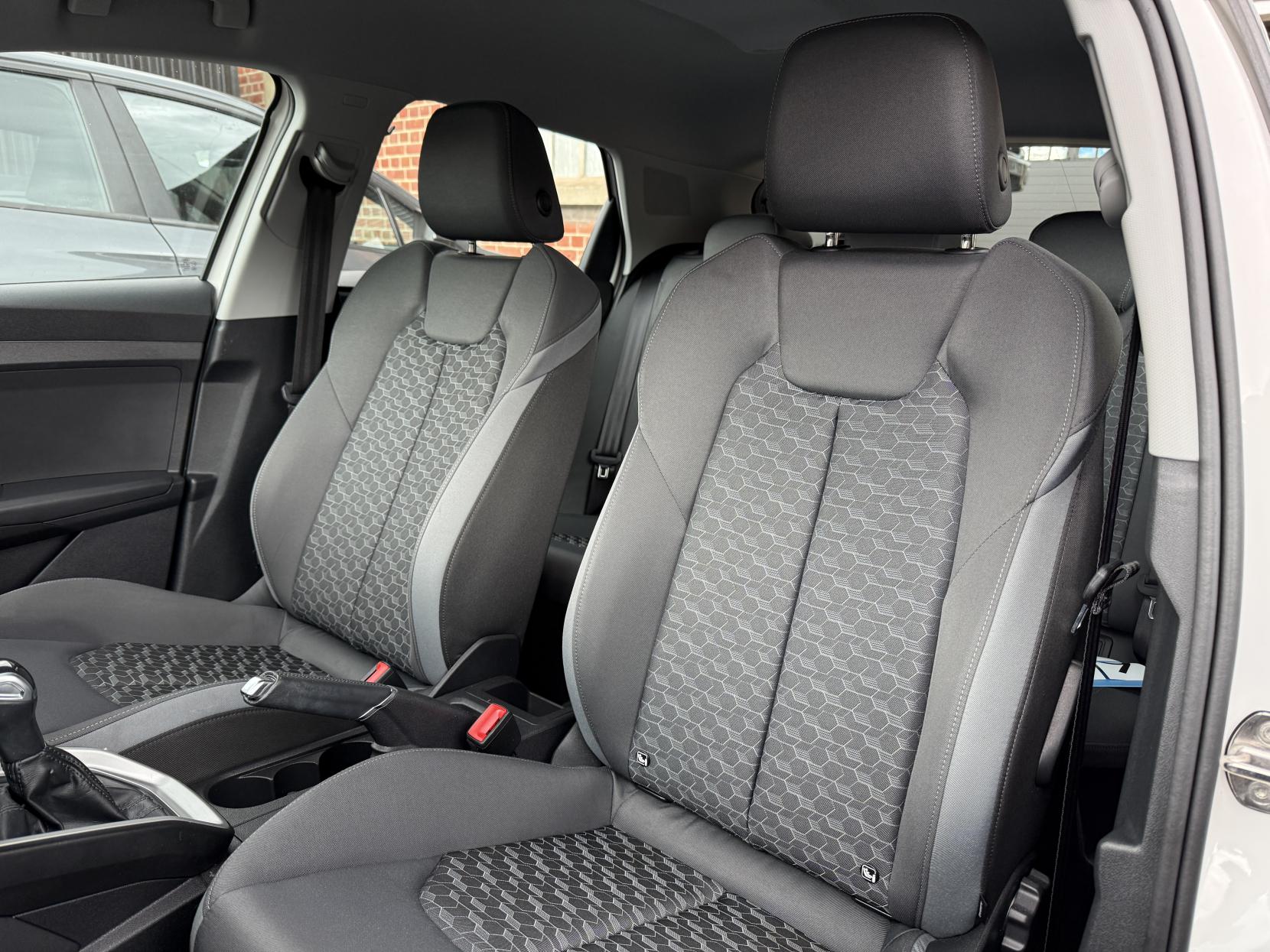 Audi A1 1.0 TFSI 25 Sport Sportback 5dr Petrol S Tronic Euro 6 (s/s) (95 ps)