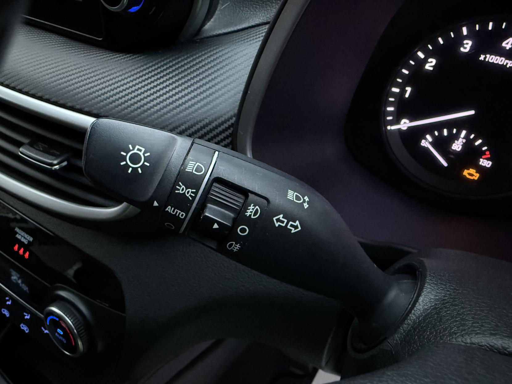 Hyundai TUCSON 1.6 GDi SE Nav SUV 5dr Petrol Manual Euro 6 (s/s) (132 ps)