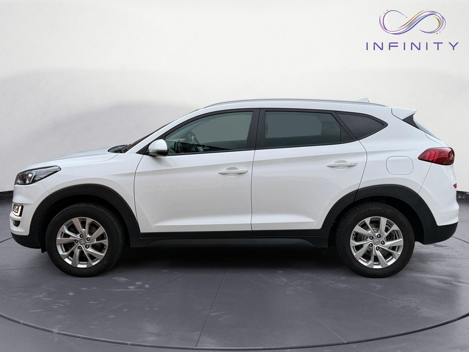 Hyundai TUCSON 1.6 GDi SE Nav SUV 5dr Petrol Manual Euro 6 (s/s) (132 ps)